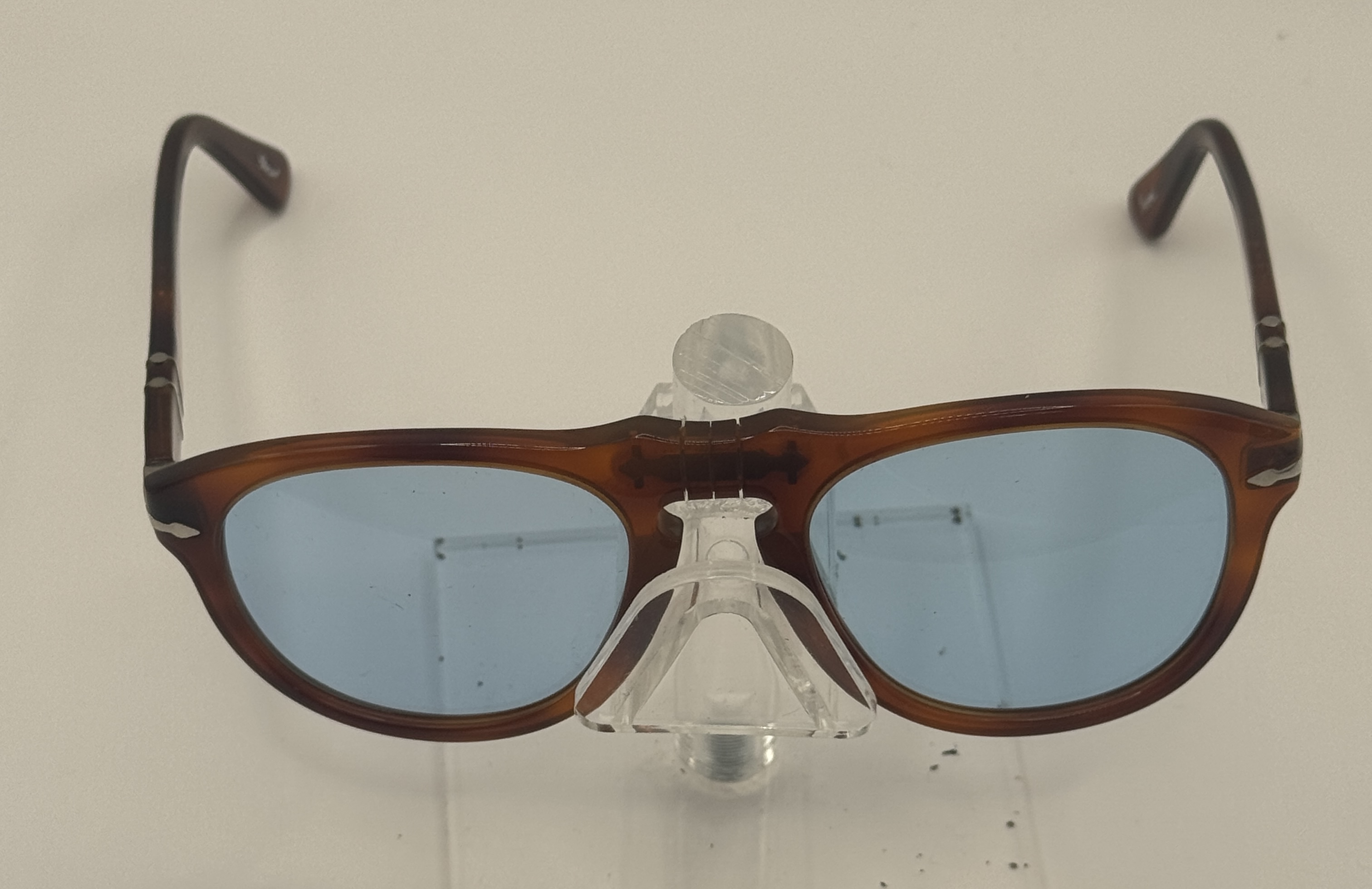 CLEARANCE PERSOL 0649