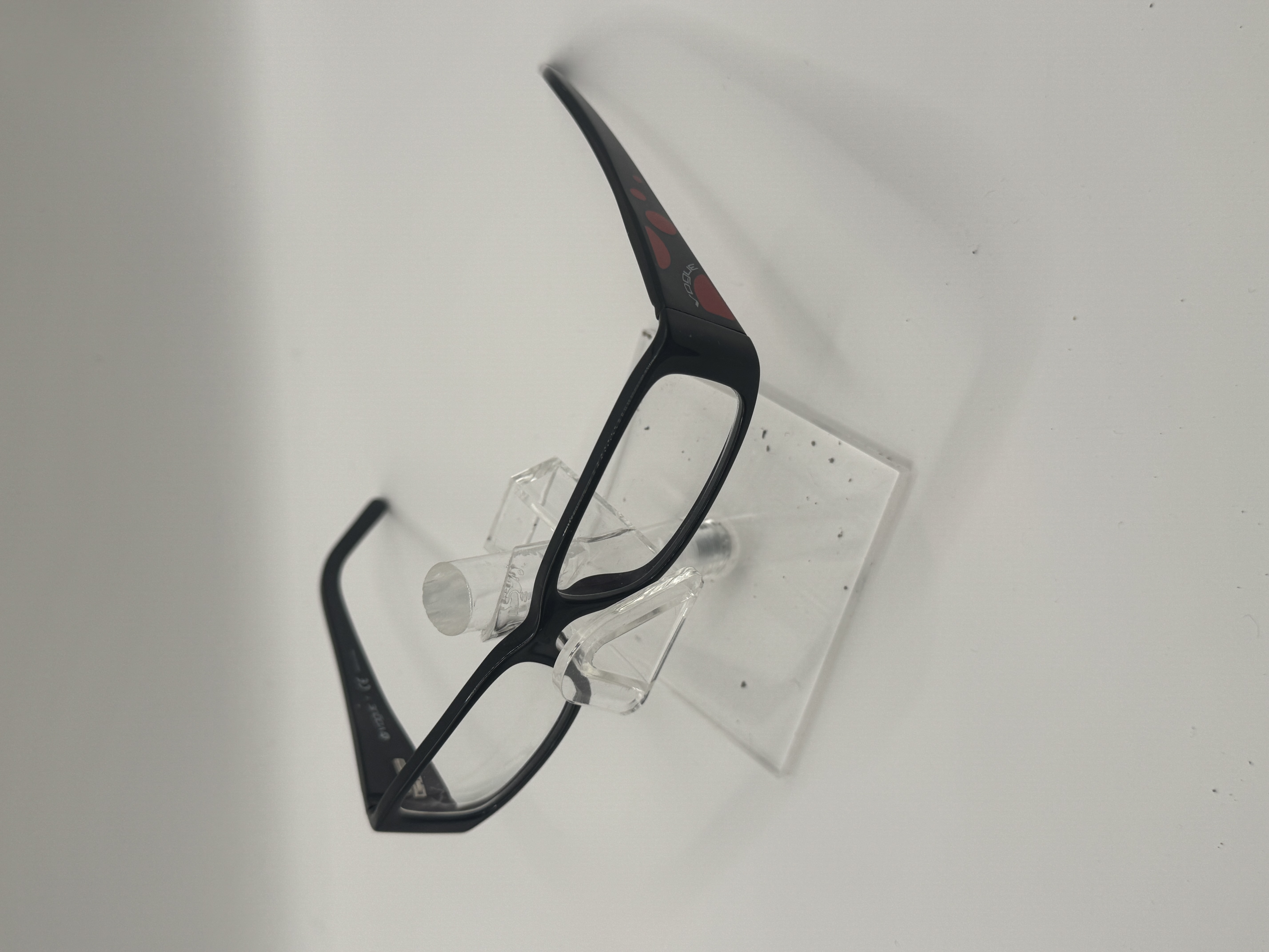 CLEARANCE VOGUE 2583 W44