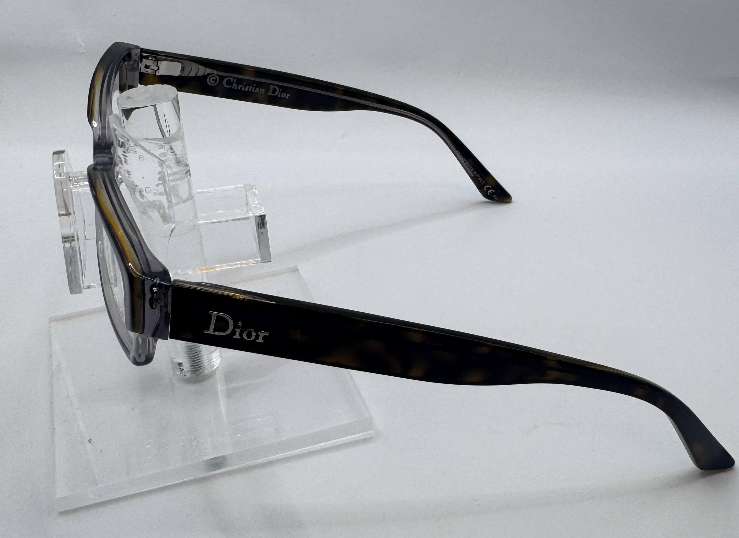 CLEARANCE CHRISTIAN DIOR 3223