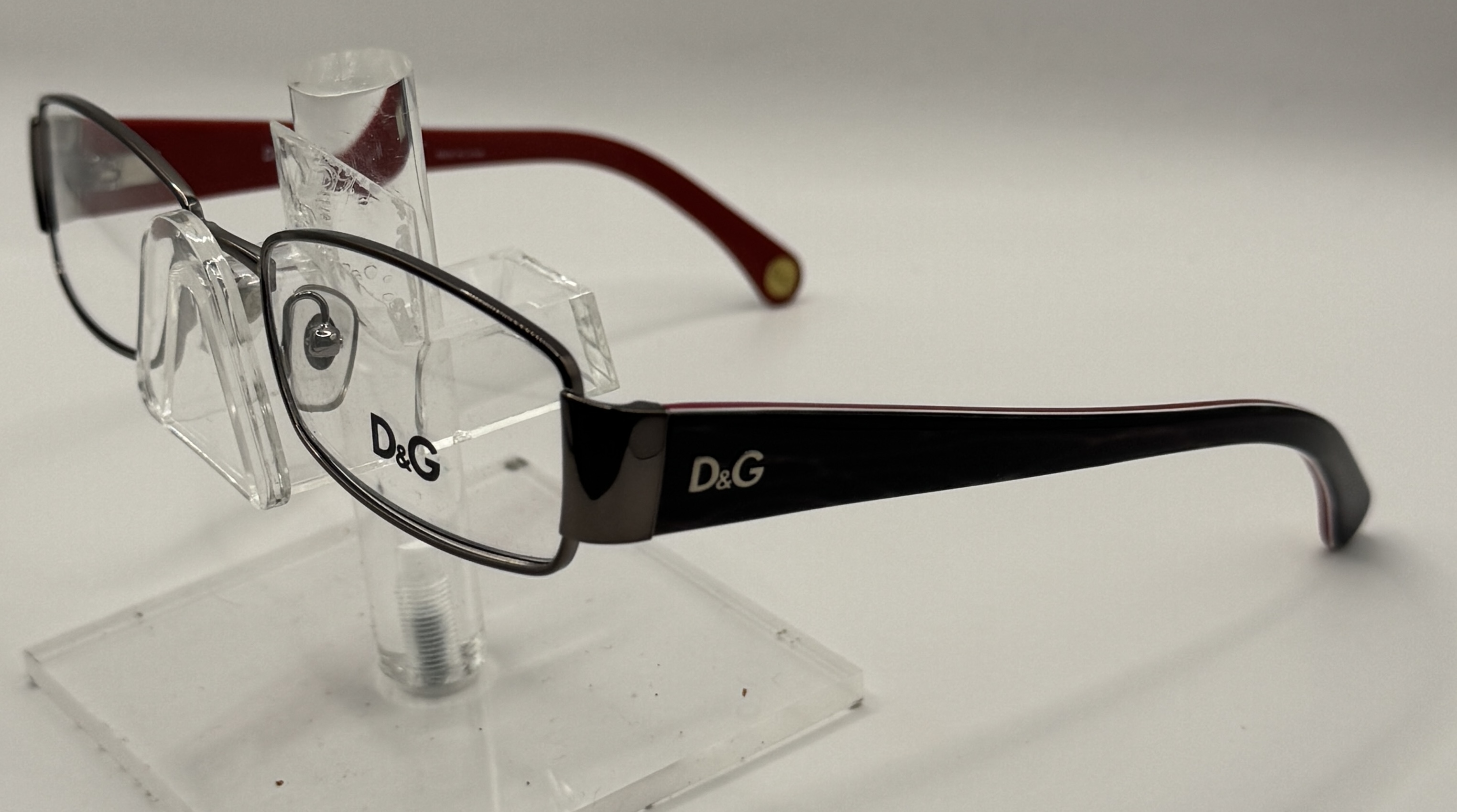 CLEARANCE D&G 5072