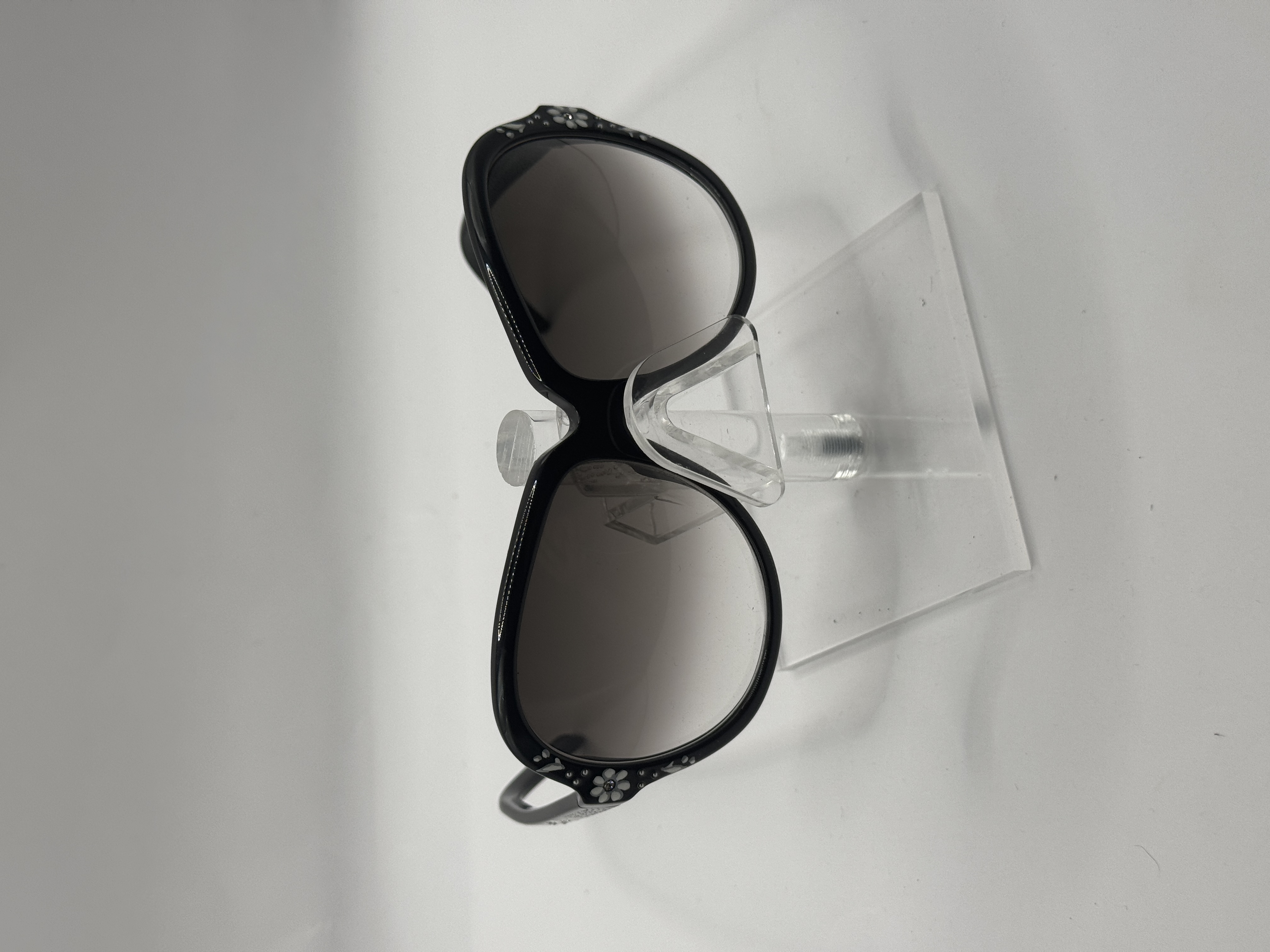CLEARANCE FENDI 374R 001