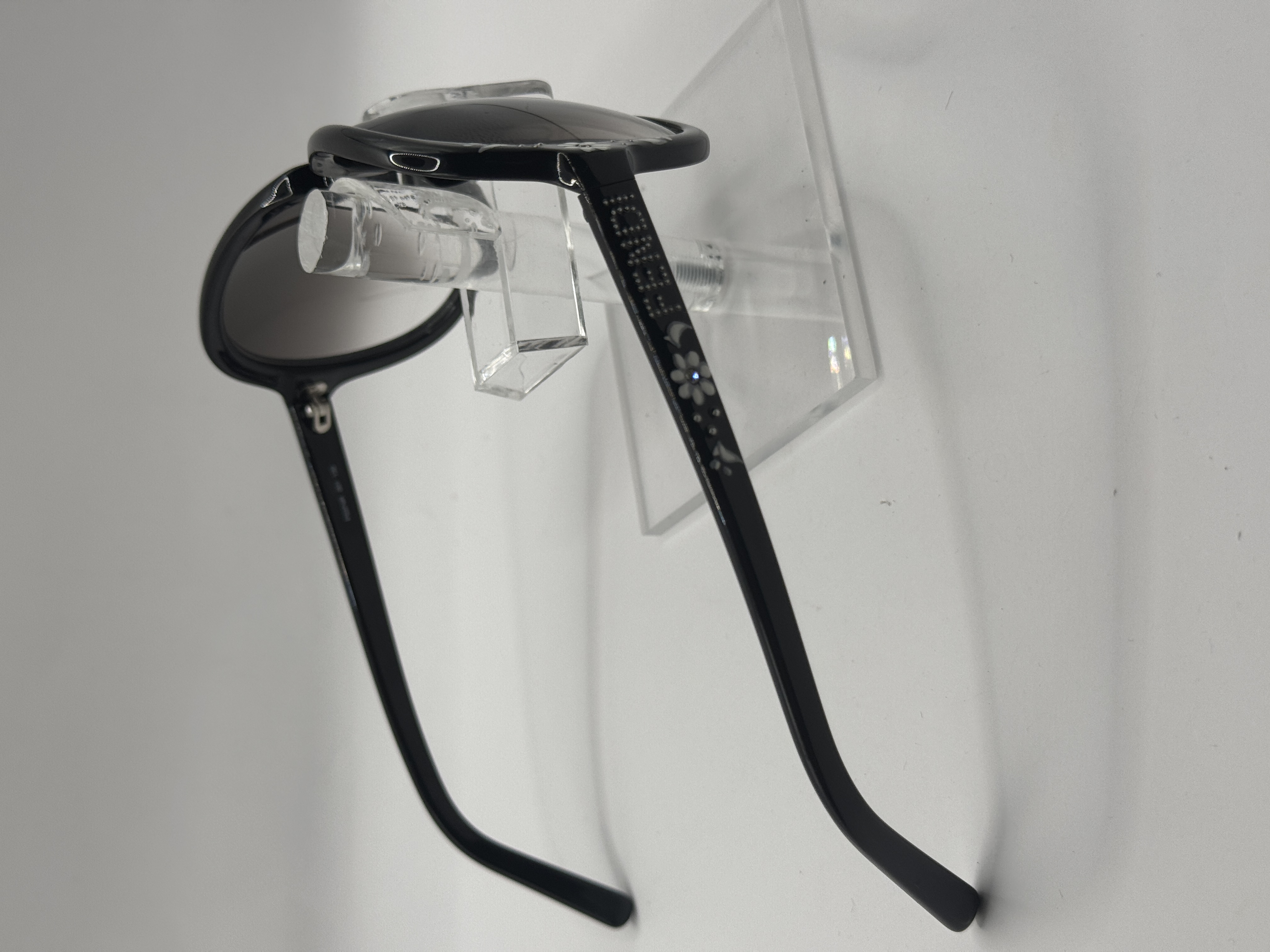 CLEARANCE FENDI 374R 001