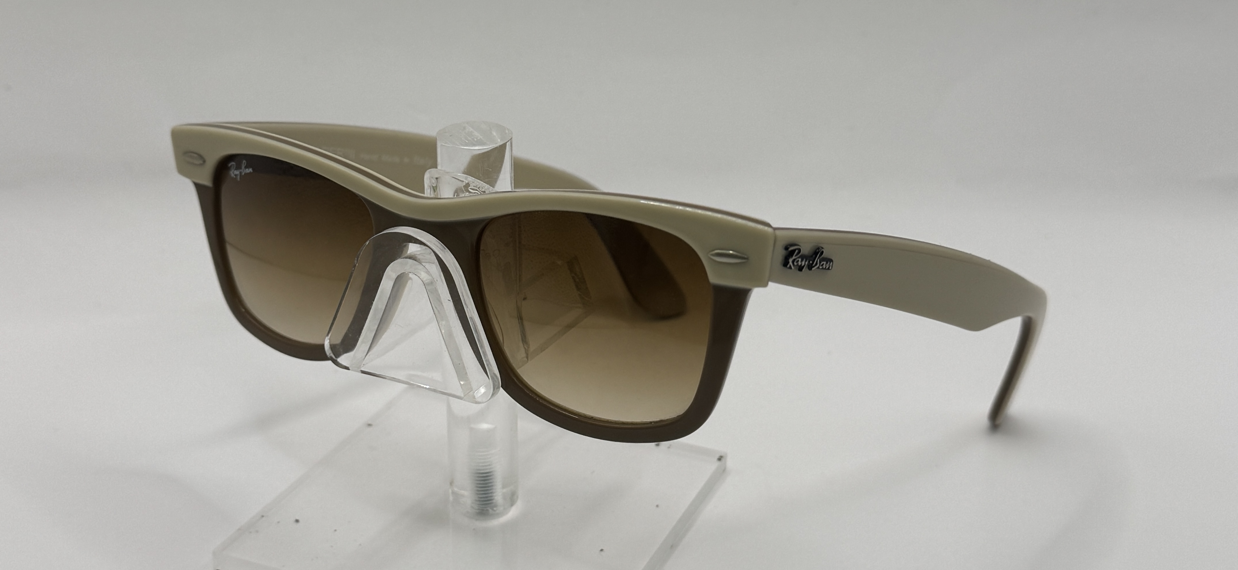 CLEARANCE RAY BAN 2143