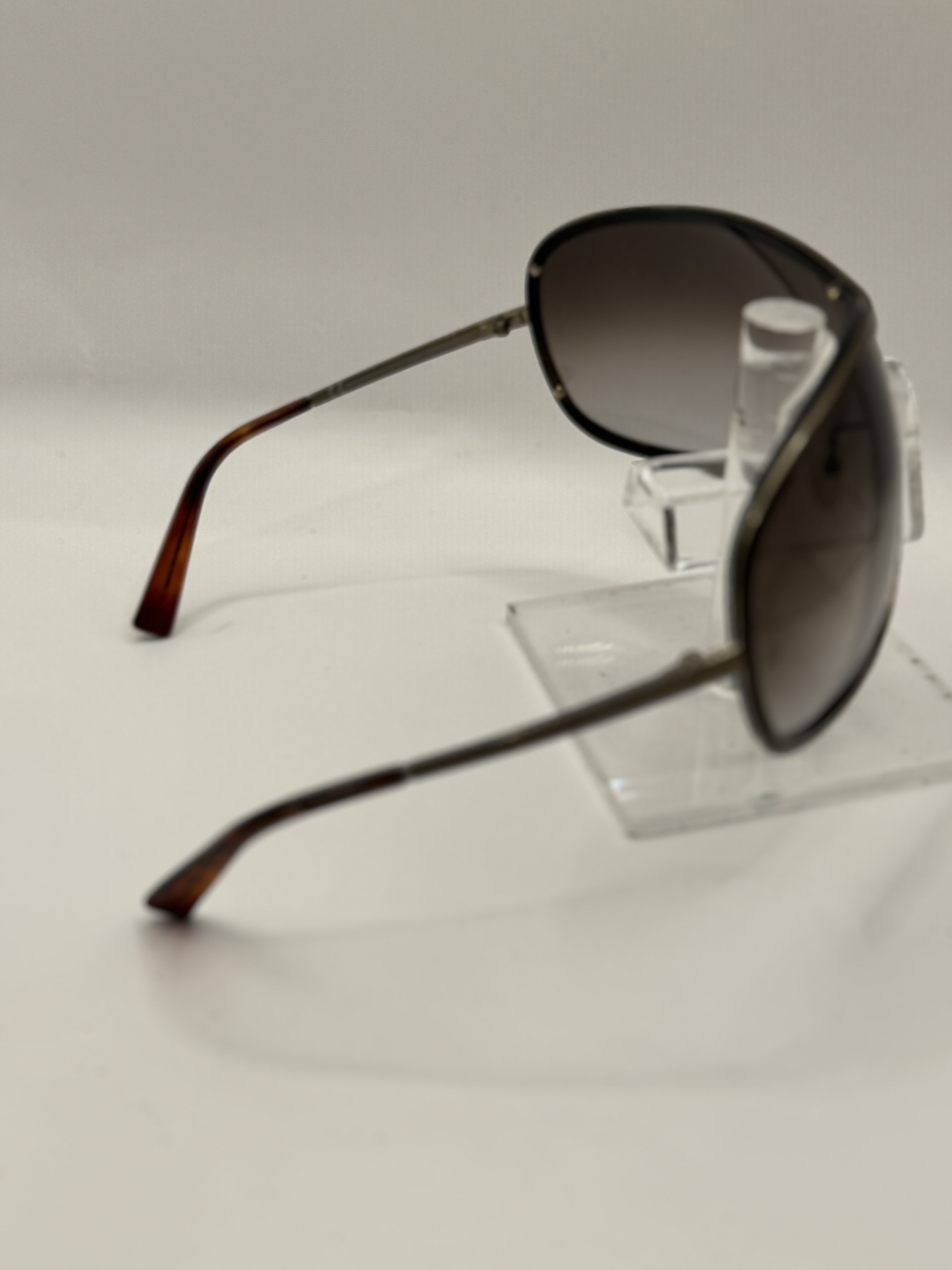 CLEARANCE GIORGIO ARMANI 562 QNW9B