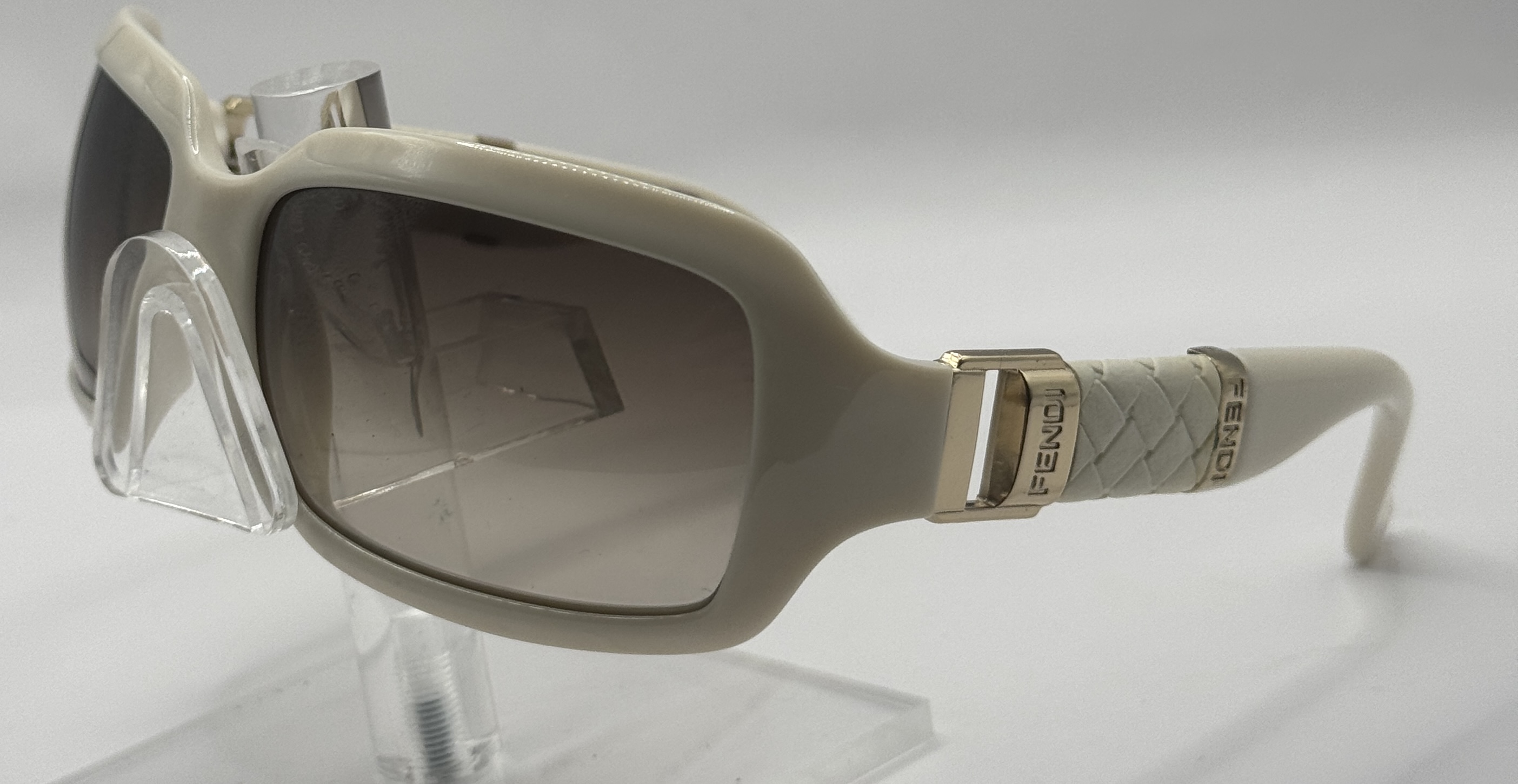 CLEARANCE FENDI 447