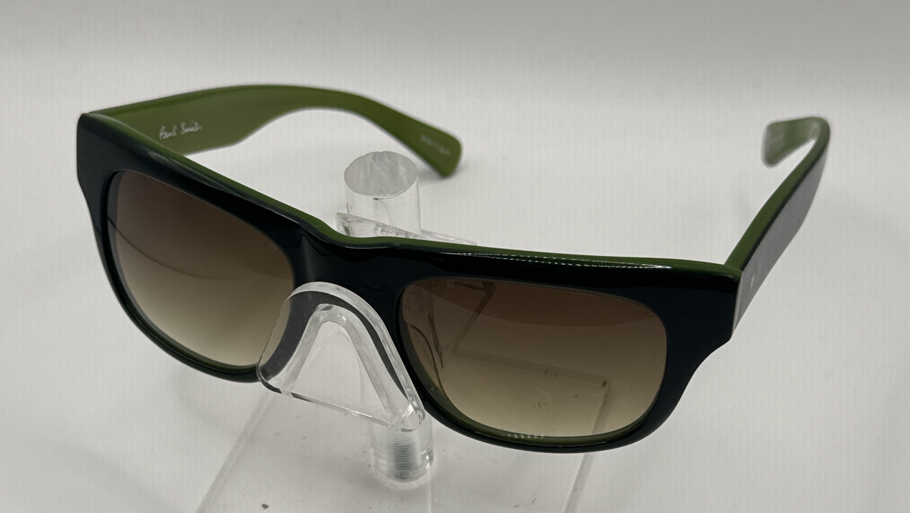 CLEARANCE PAUL SMITH PS 3007