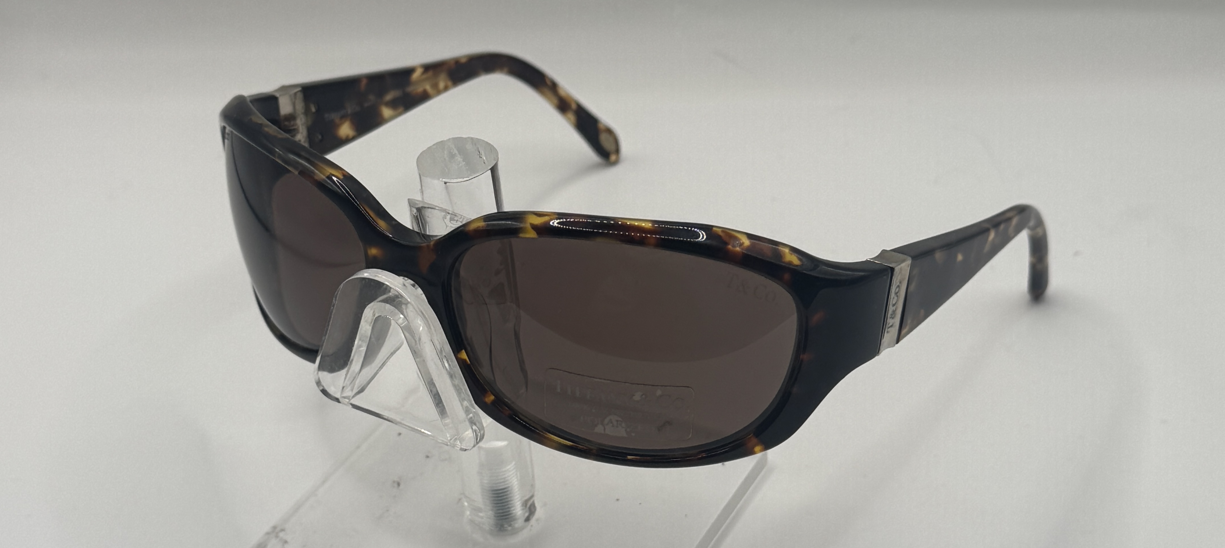 CLEARANCE TIFFANY 4001