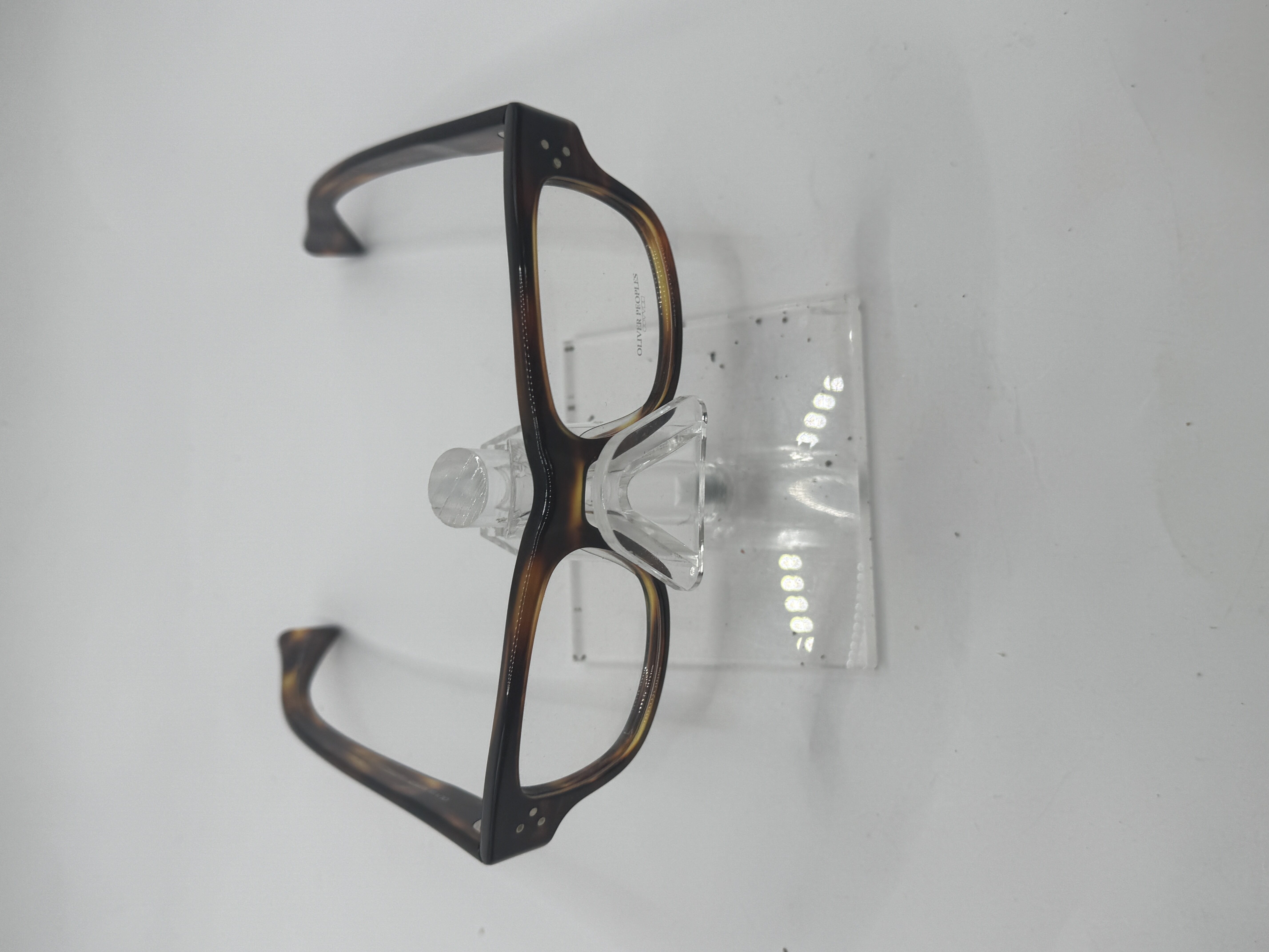 CLEARANCE OLIVER PEOPLES ALBERT J 1095