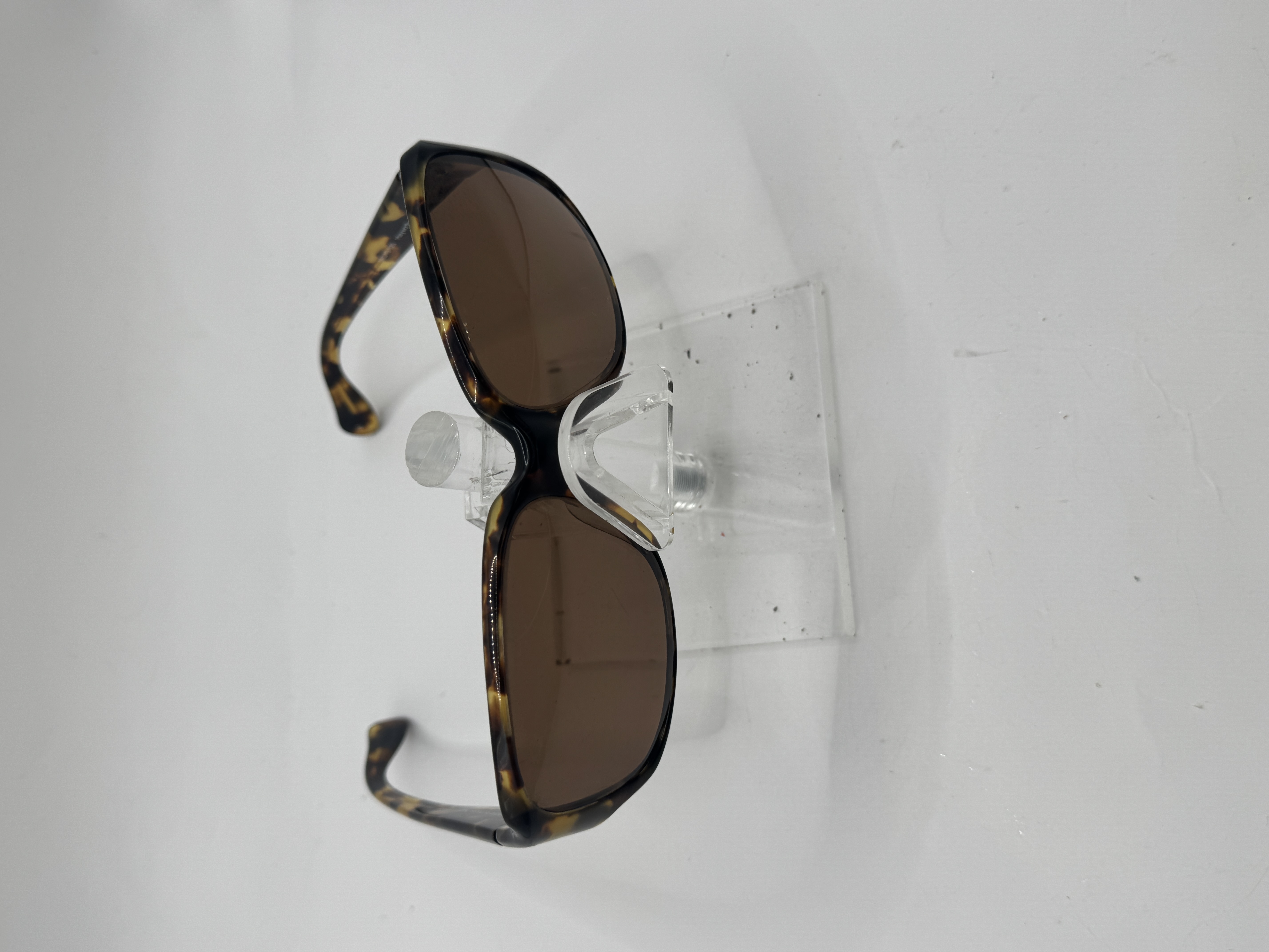 CLEARANCE OLIVER PEOPLES HAYWORTH DBT