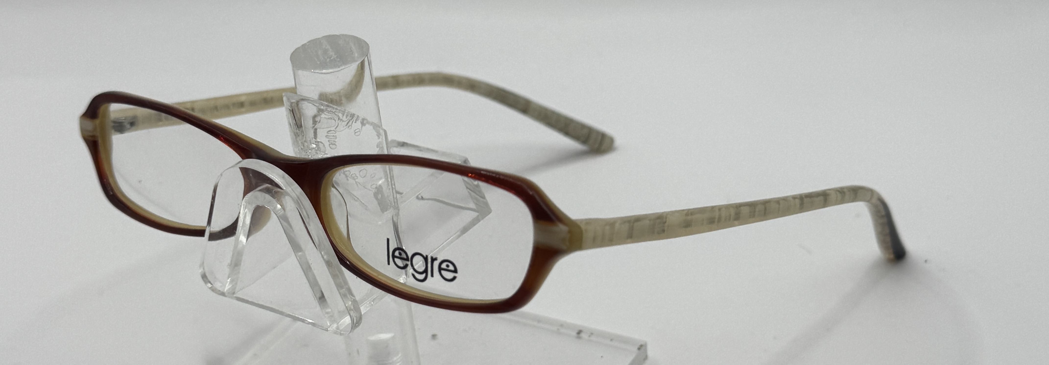 CLEARANCE LEGRE 056