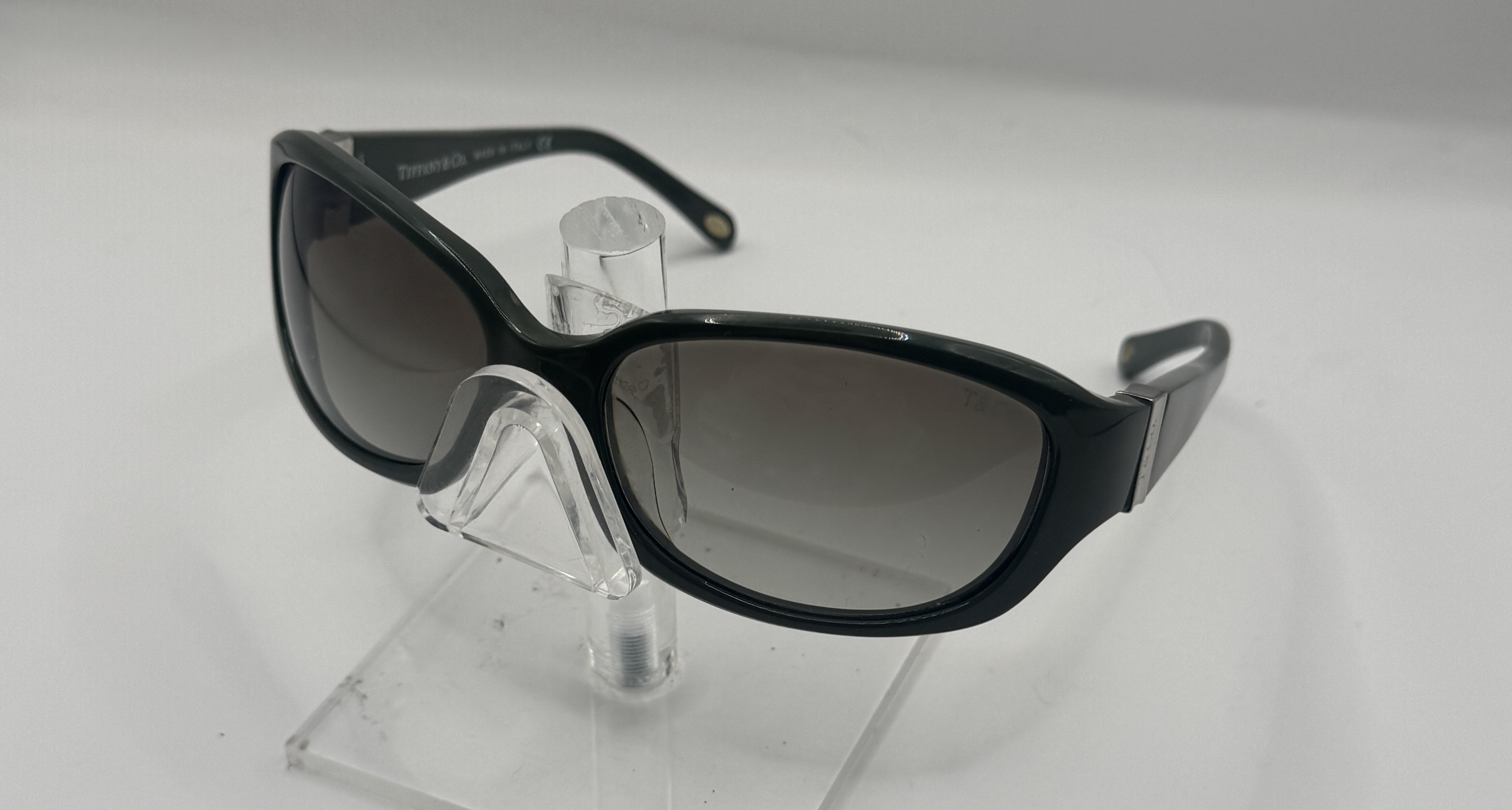 CLEARANCE TIFFANY 4001