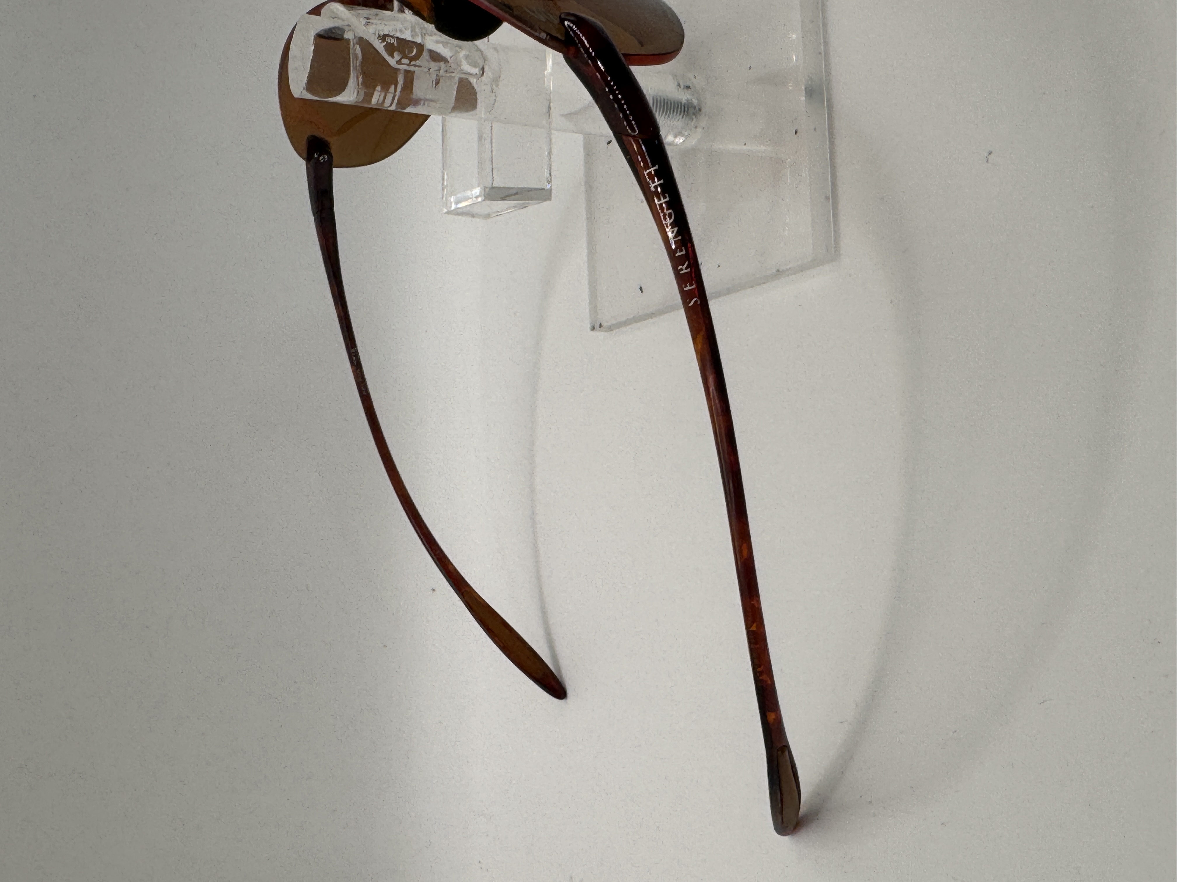 CLEARANCE SERENGETI 7519 