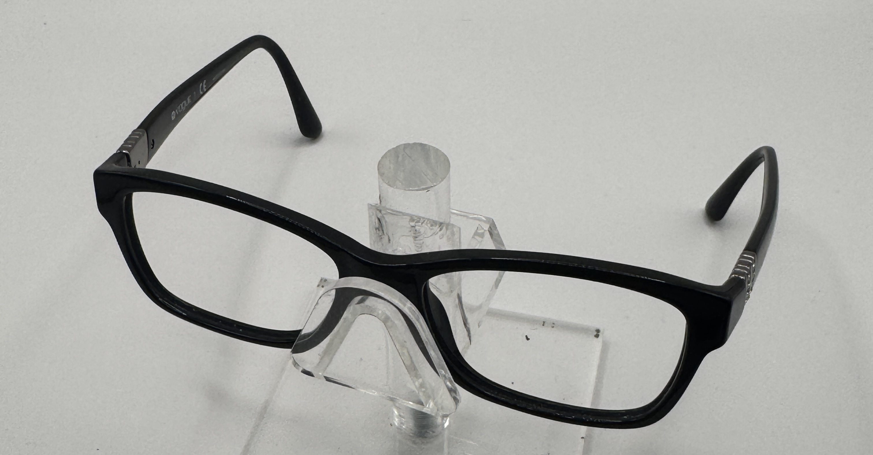 CLEARANCE VOGUE 2765B