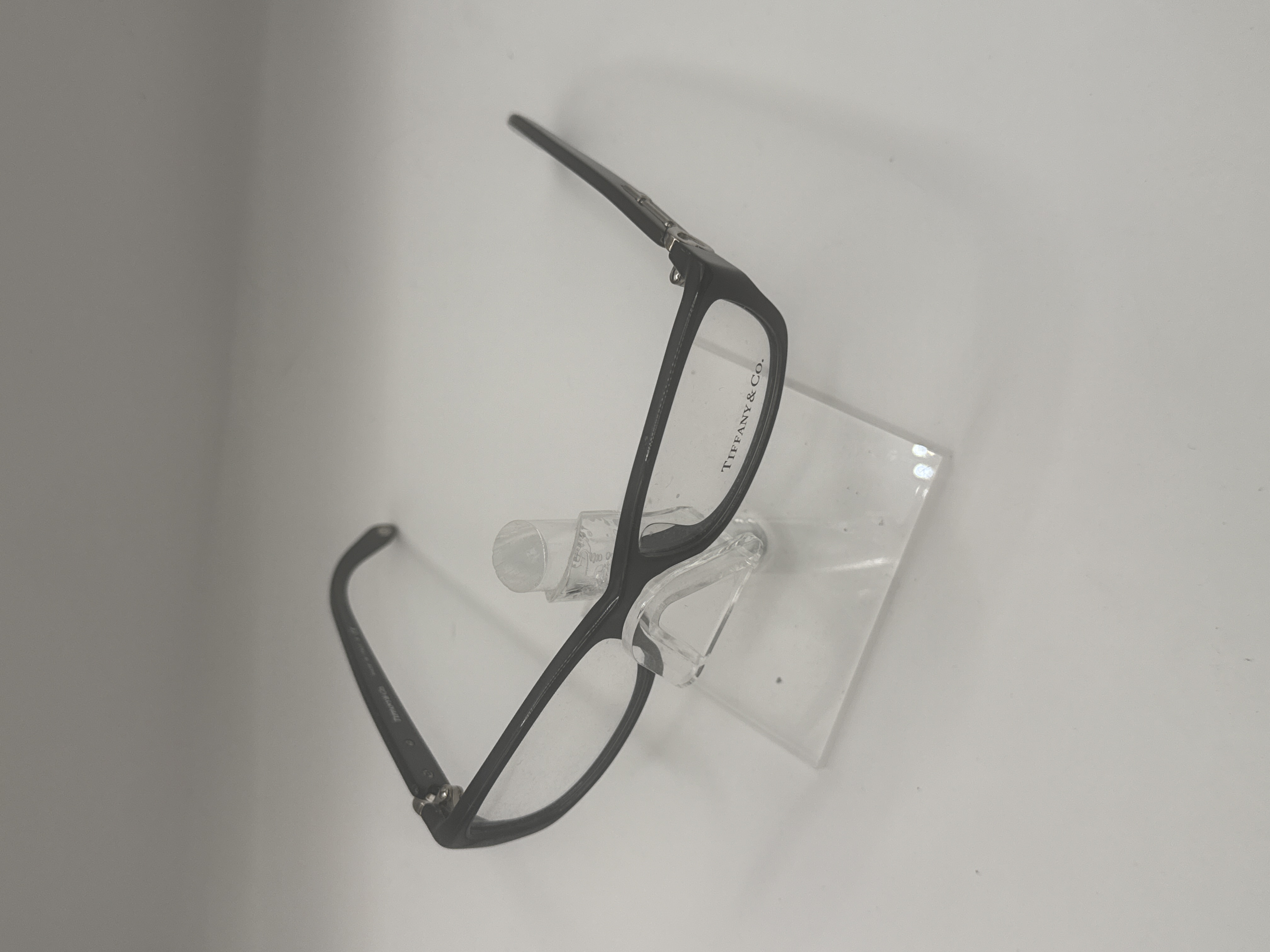 CLEARANCE TIFFANY 2052A 8001