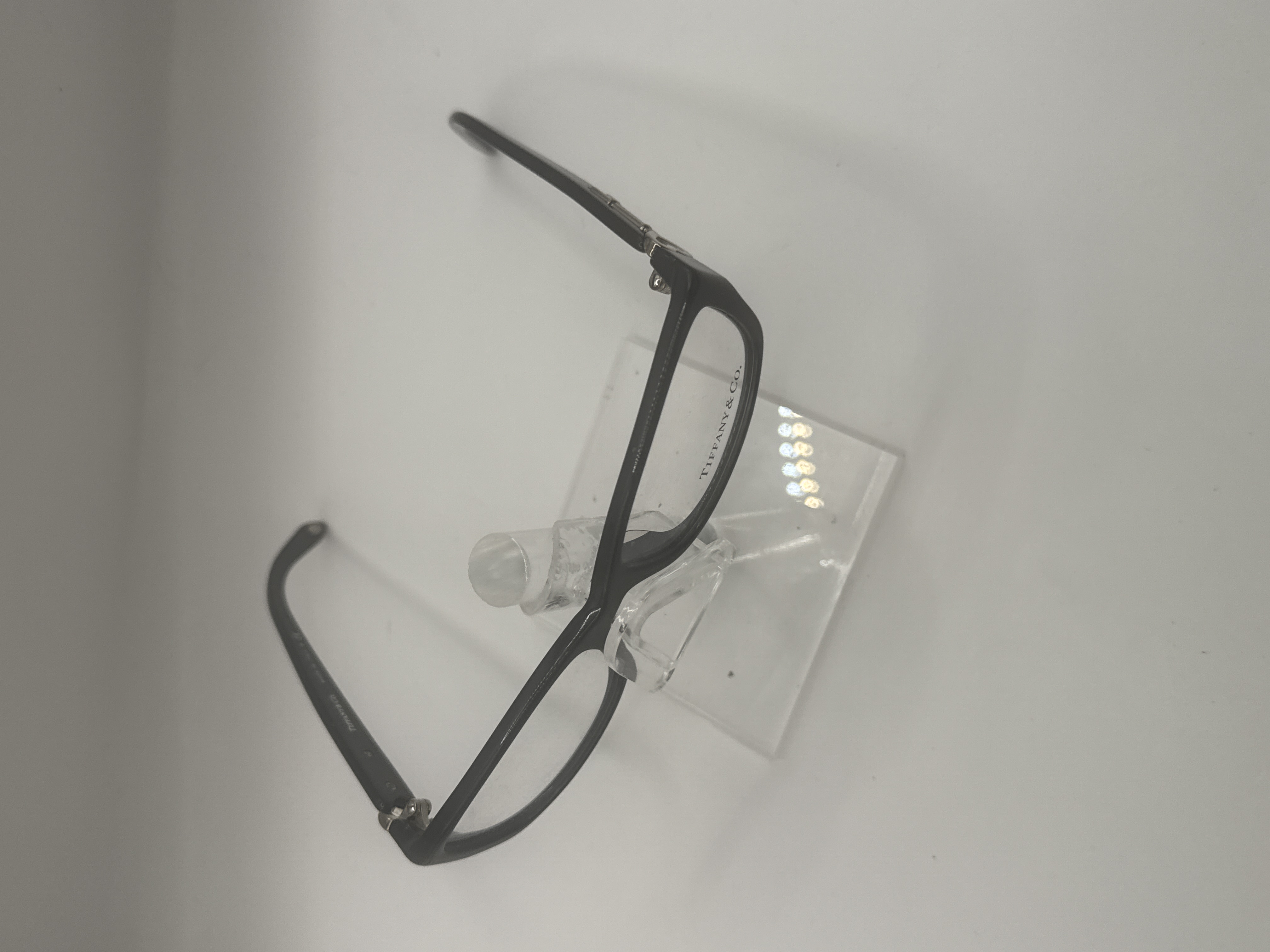 CLEARANCE TIFFANY 2052A 8001