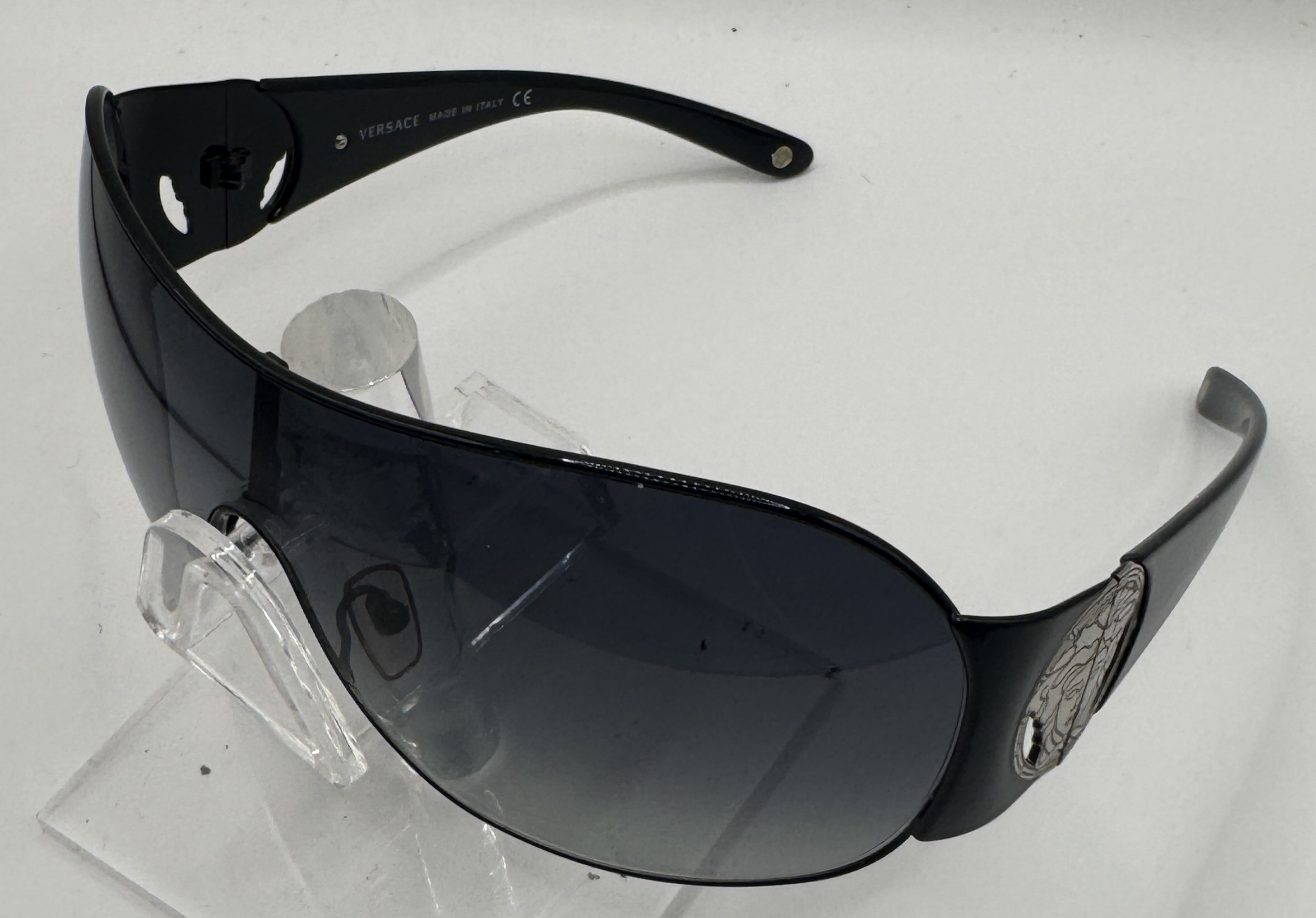 CLEARANCE VERSACE 2080B