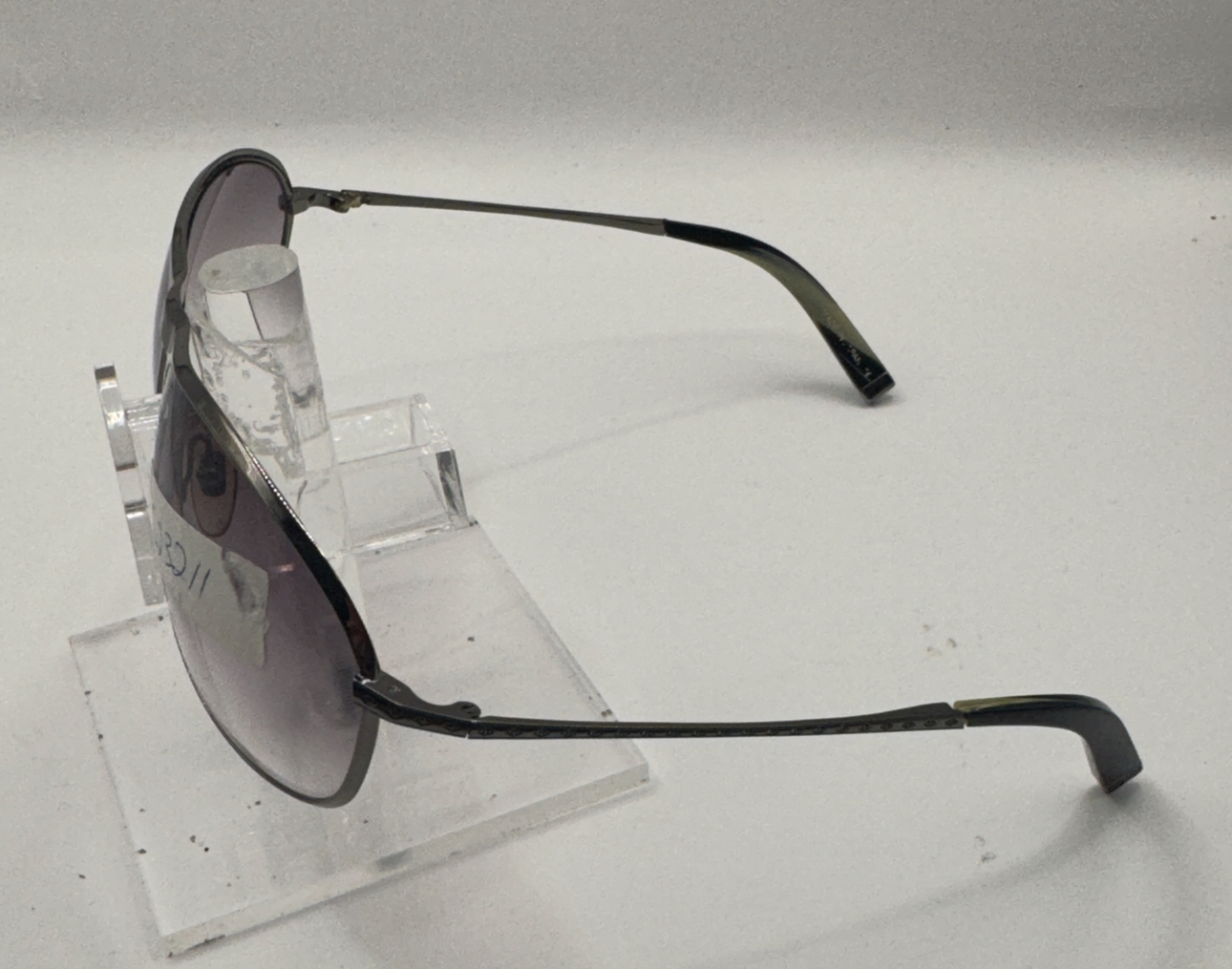CLEARANCE JOHN VARVATOS V728