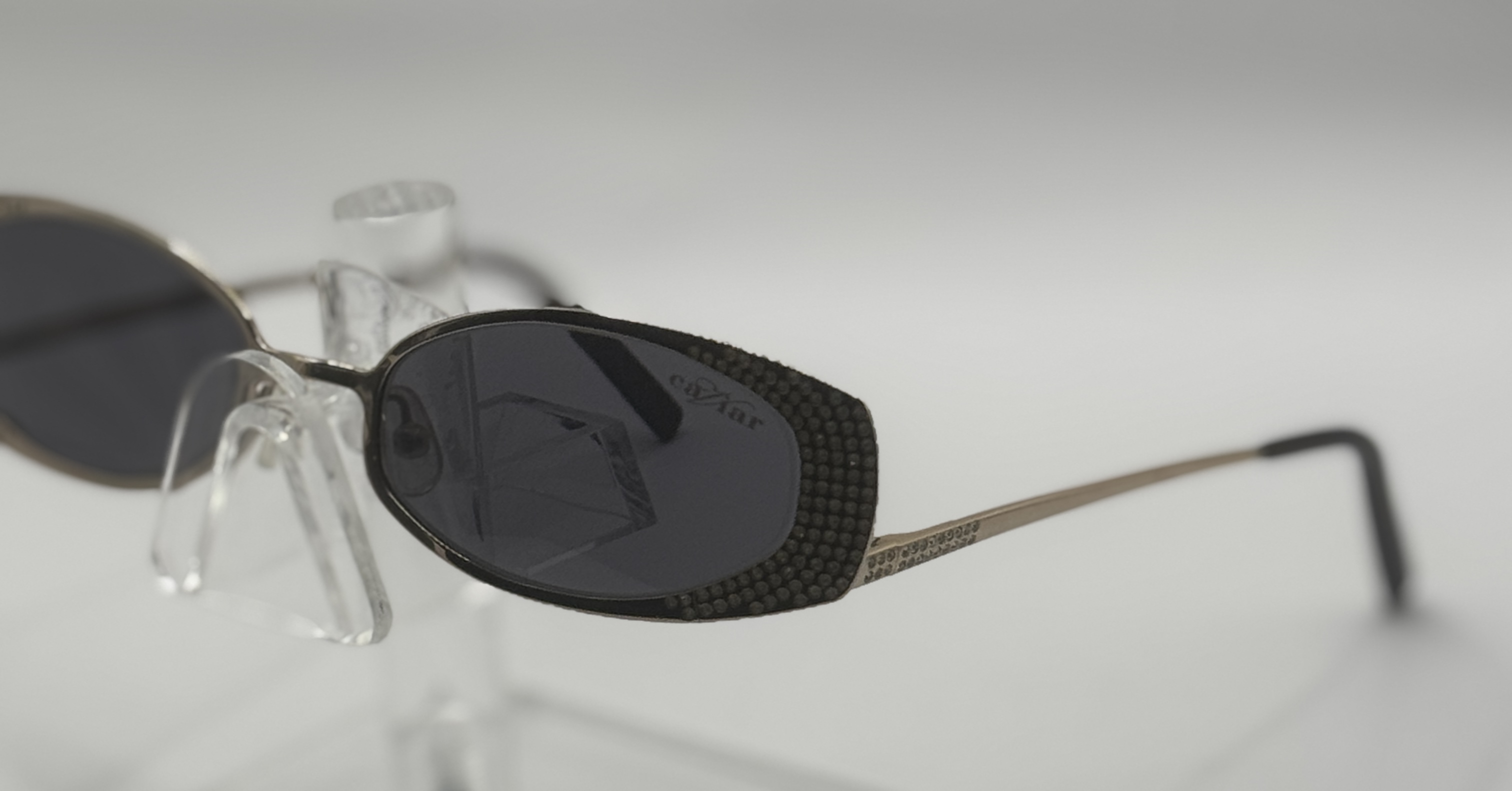 CLEARANCE CAVIAR 4840