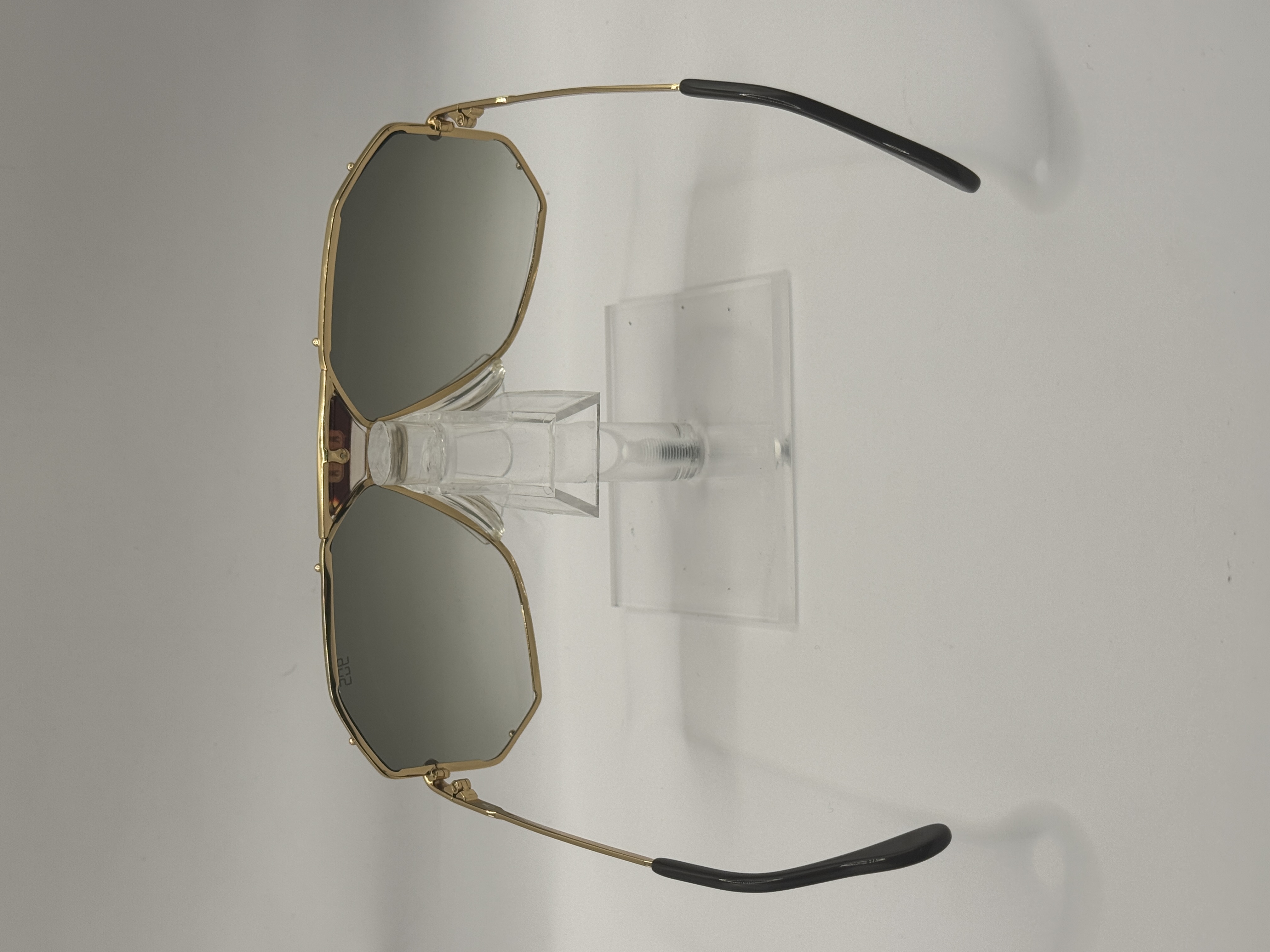 CLEARANCE CAZAL 905/1 97
