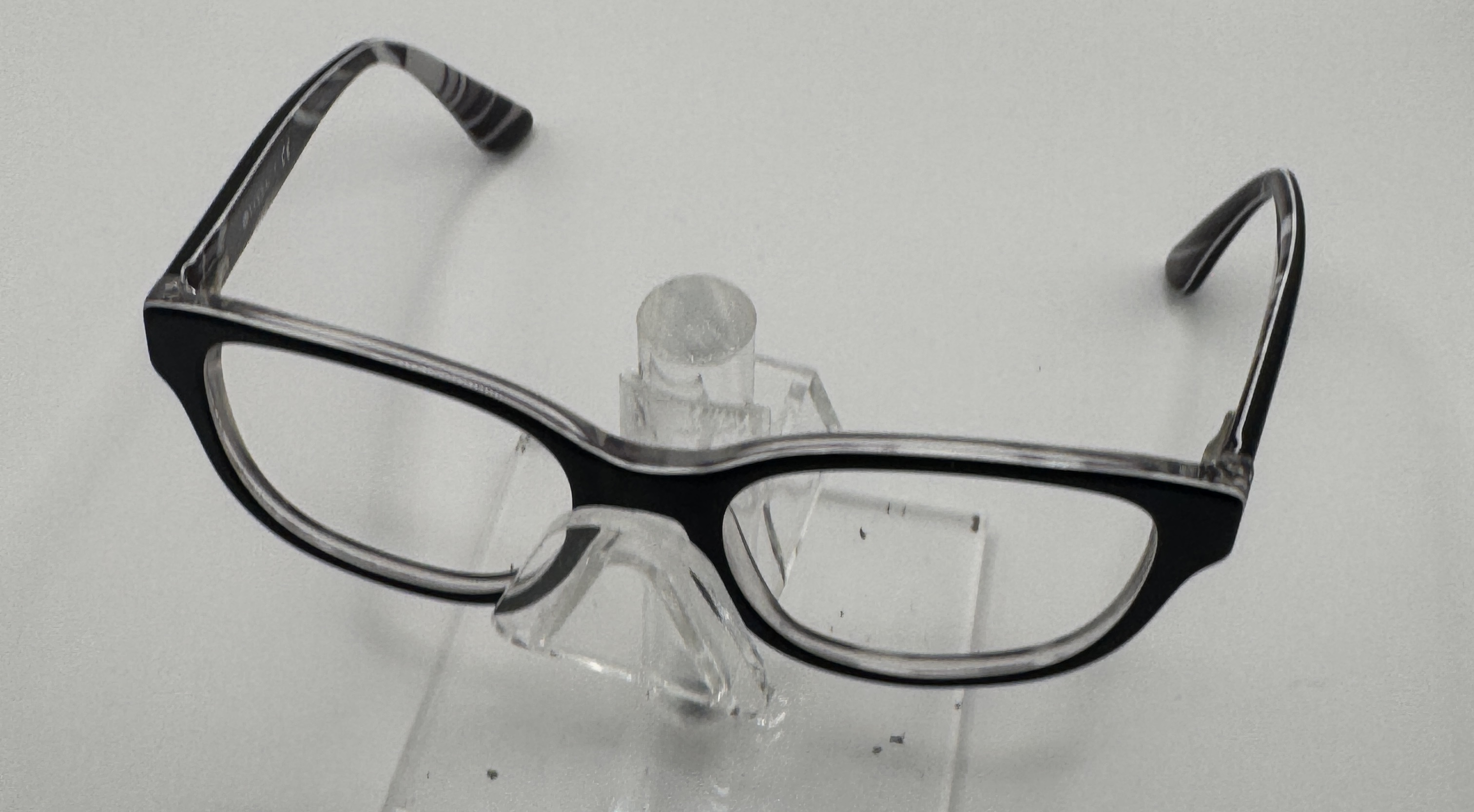 CLEARANCE VOGUE 2747