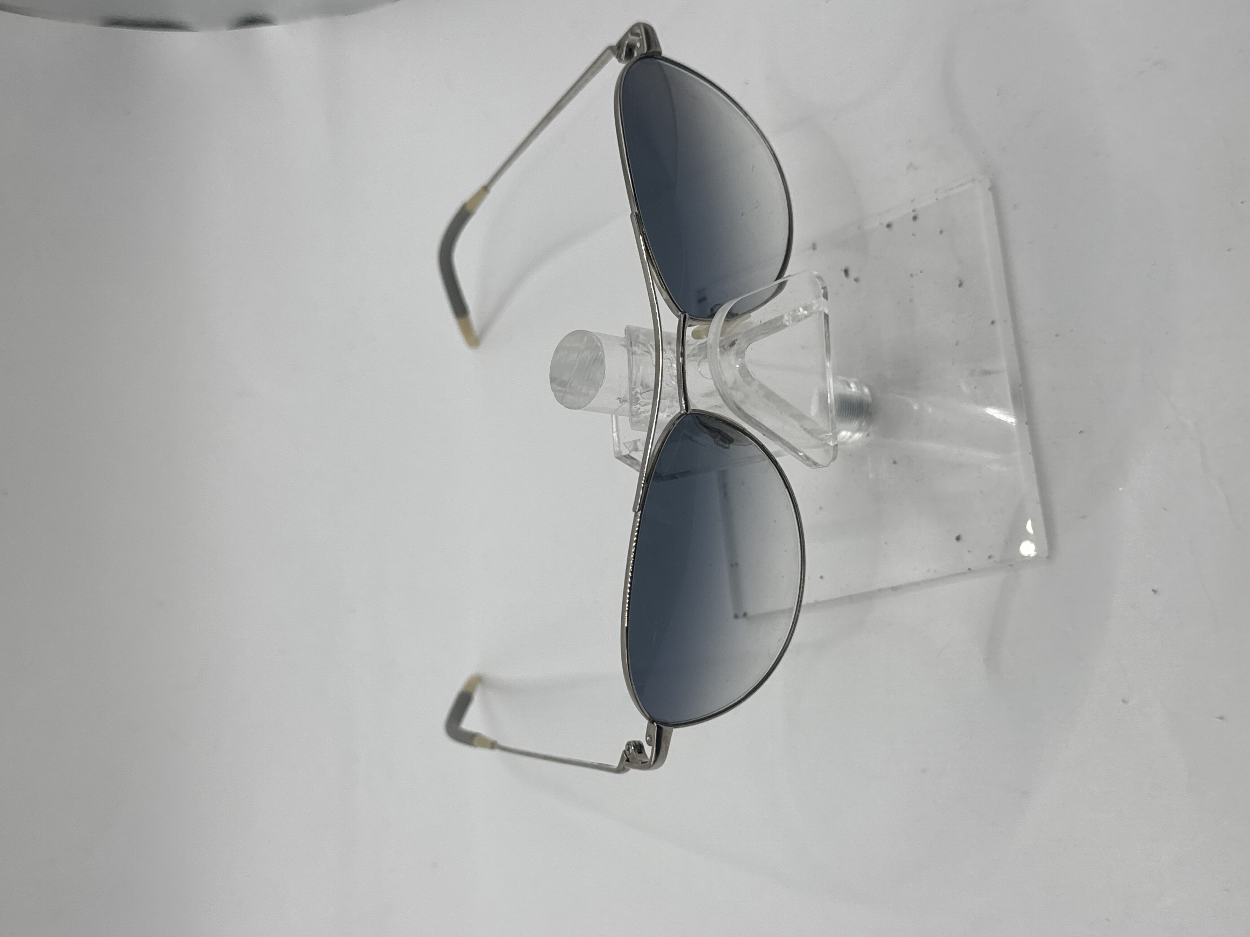 CLEARANCE OLIVER PEOPLES AERO 57 S