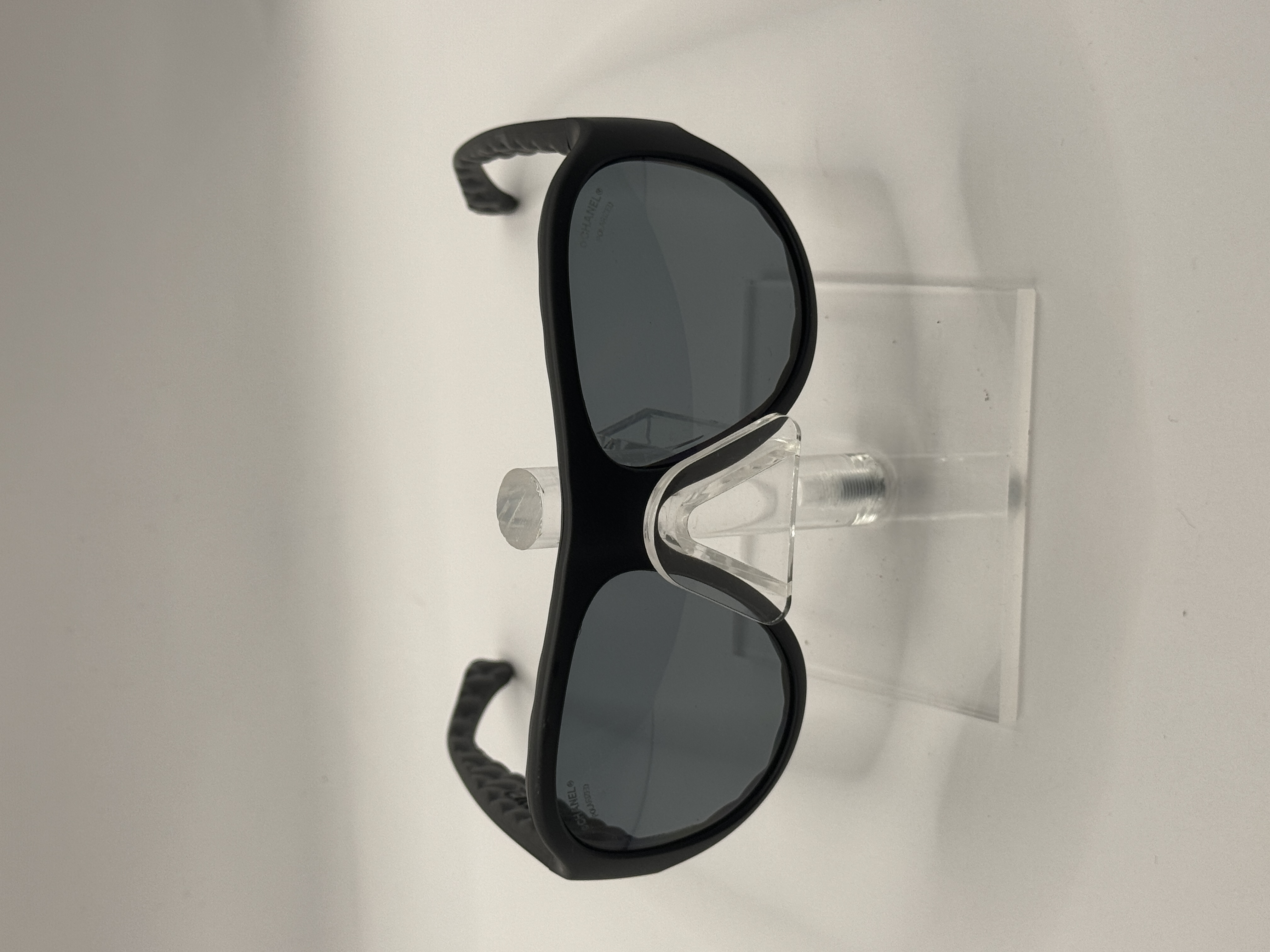 CLEARANCE CHANEL 6050 1479Z7