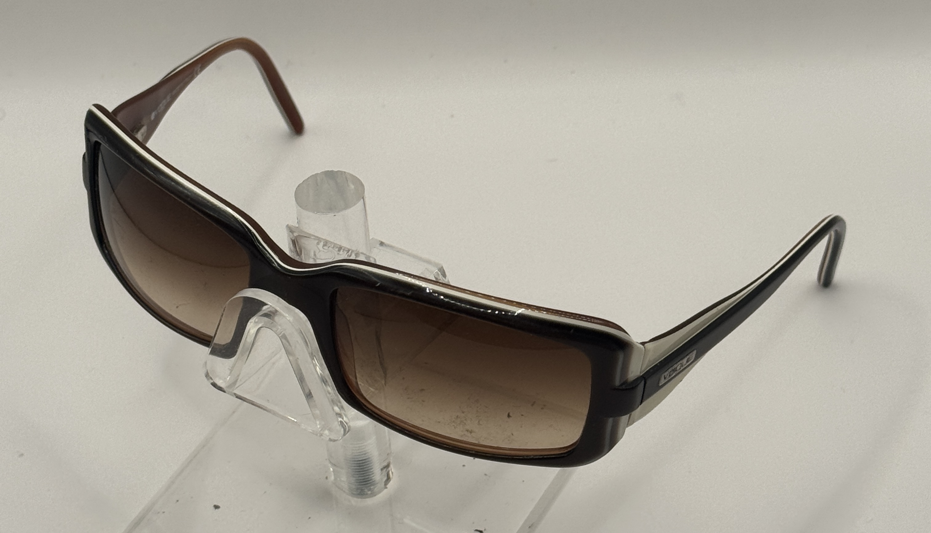 CLEARANCE VOGUE 2443 S