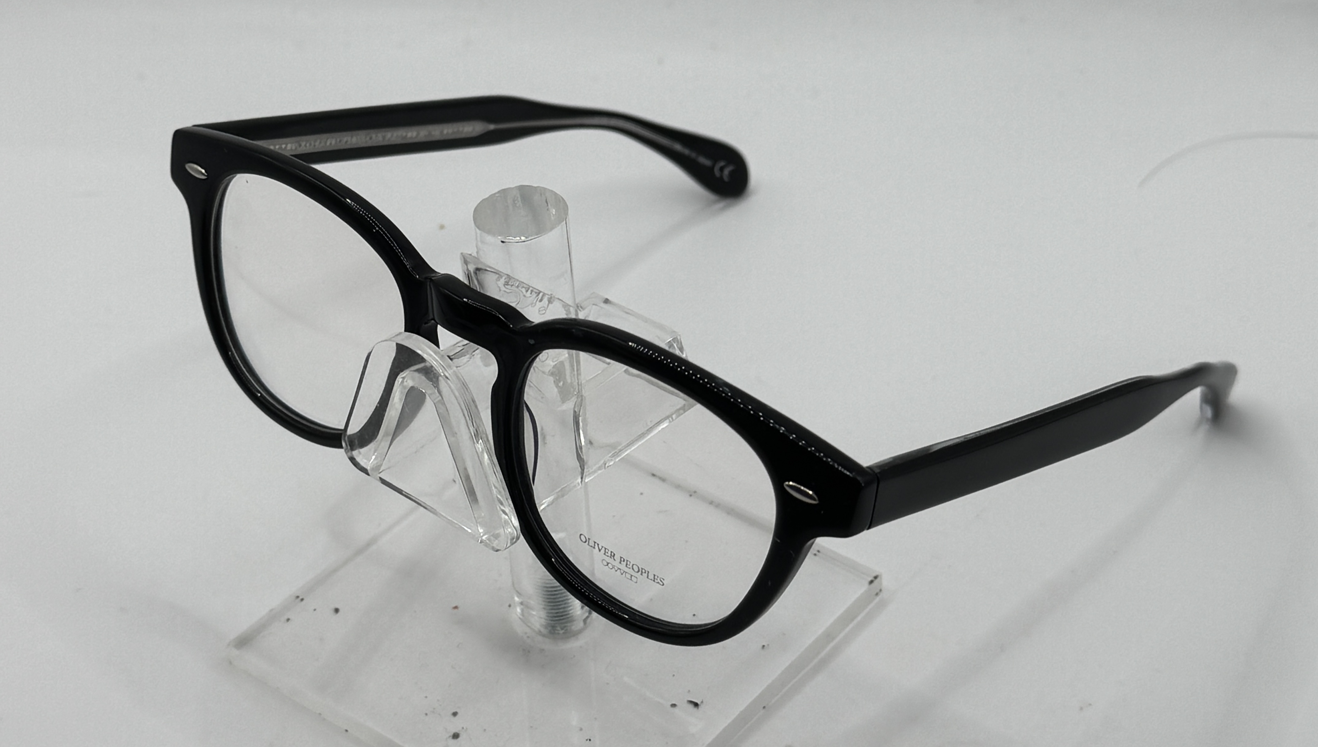 CLEARANCE OLIVER PEOPLES SHELDRAKE