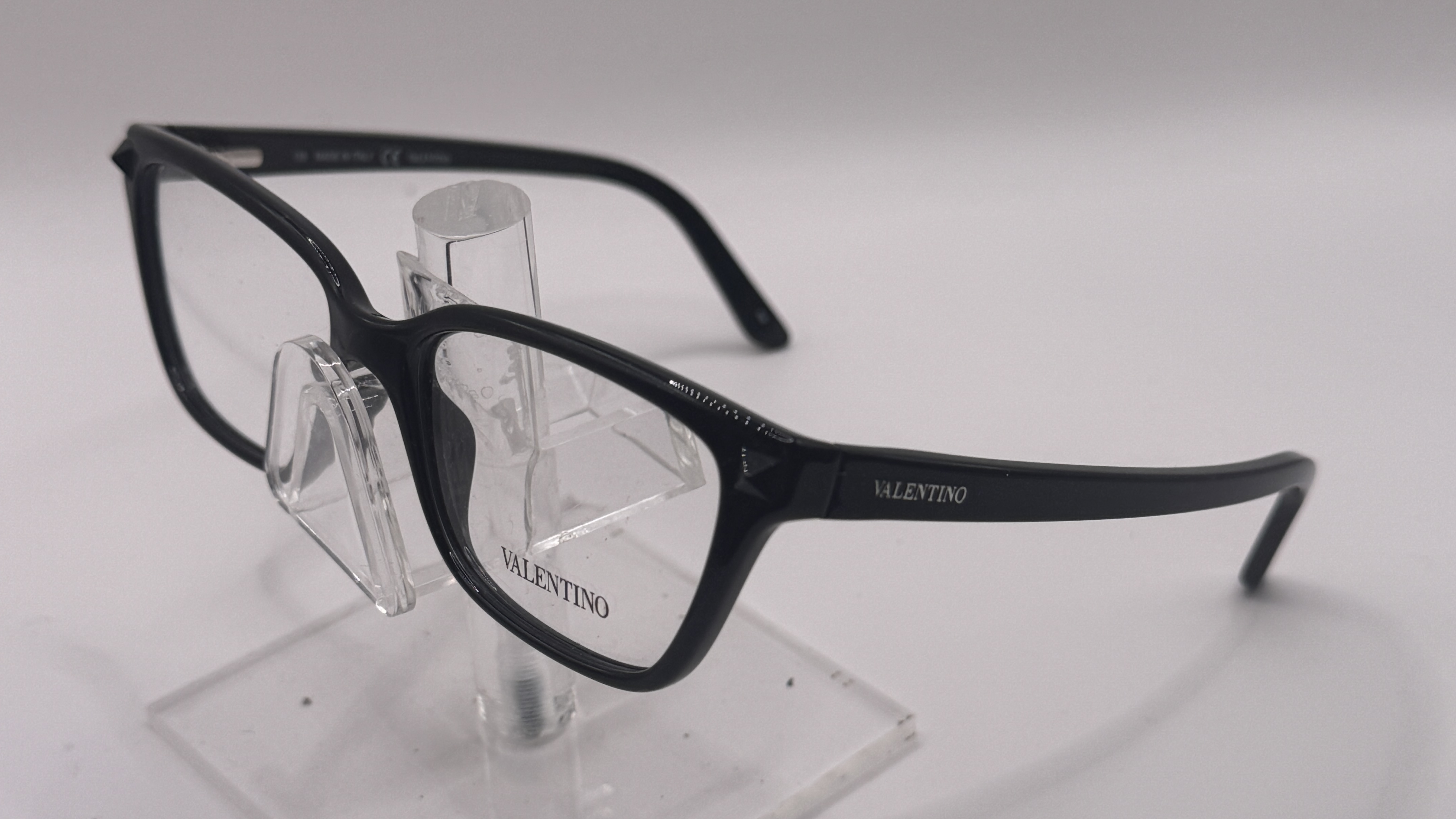 CLEARANCE VALENTINO 2676