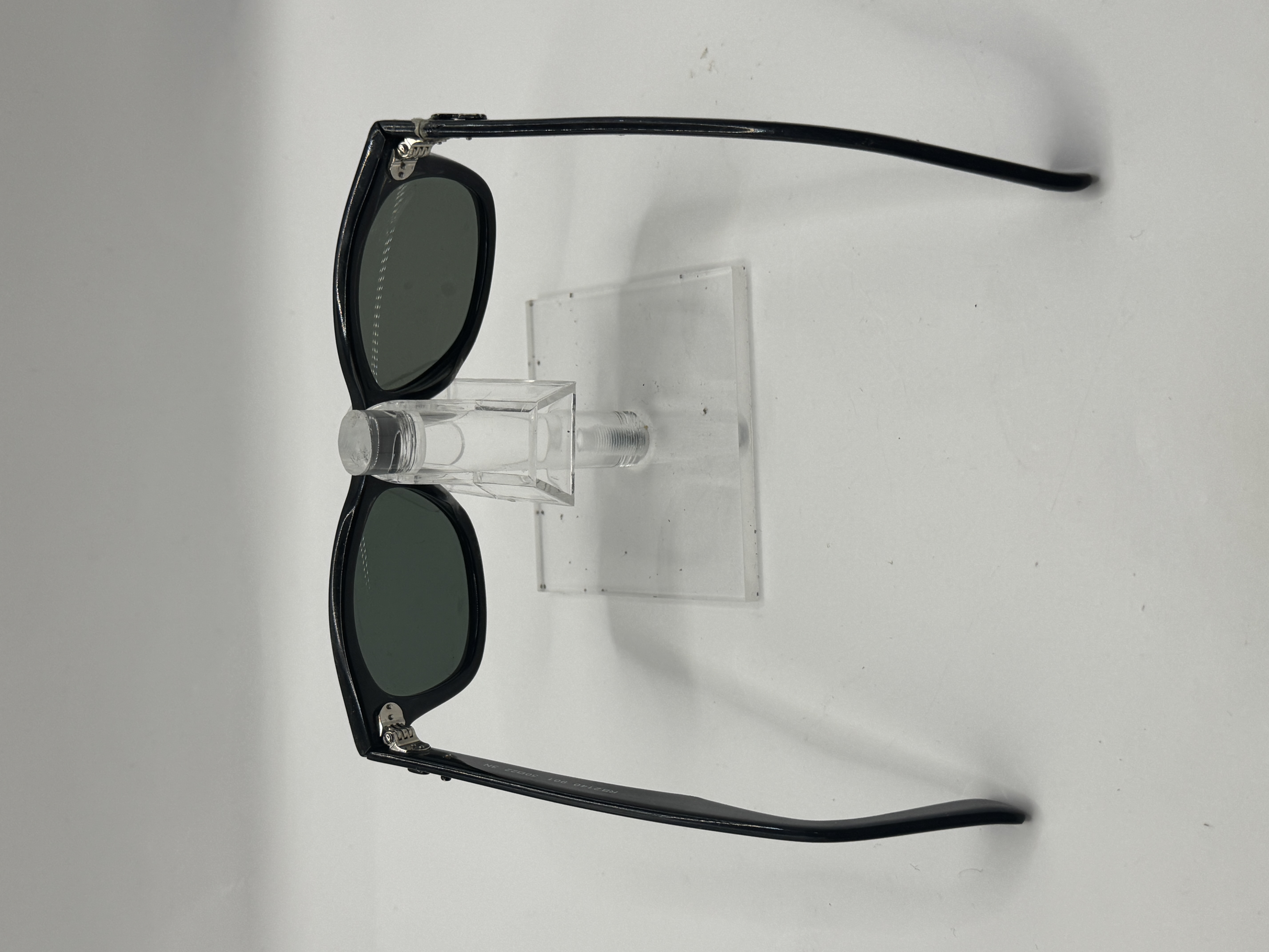 CLEARANCE RAY BAN 2140 901