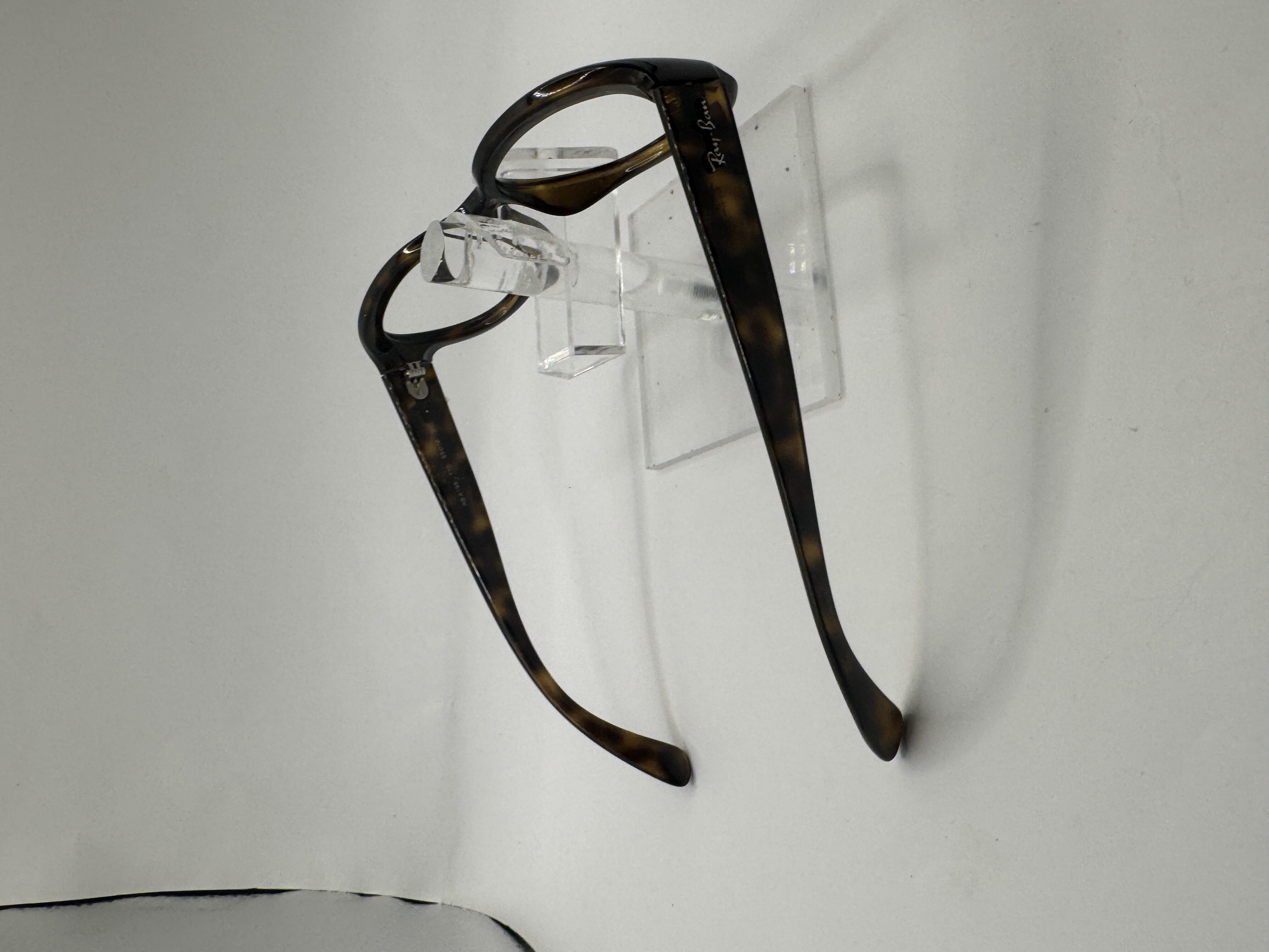 CLEARANCE RAY BAN 4198 710