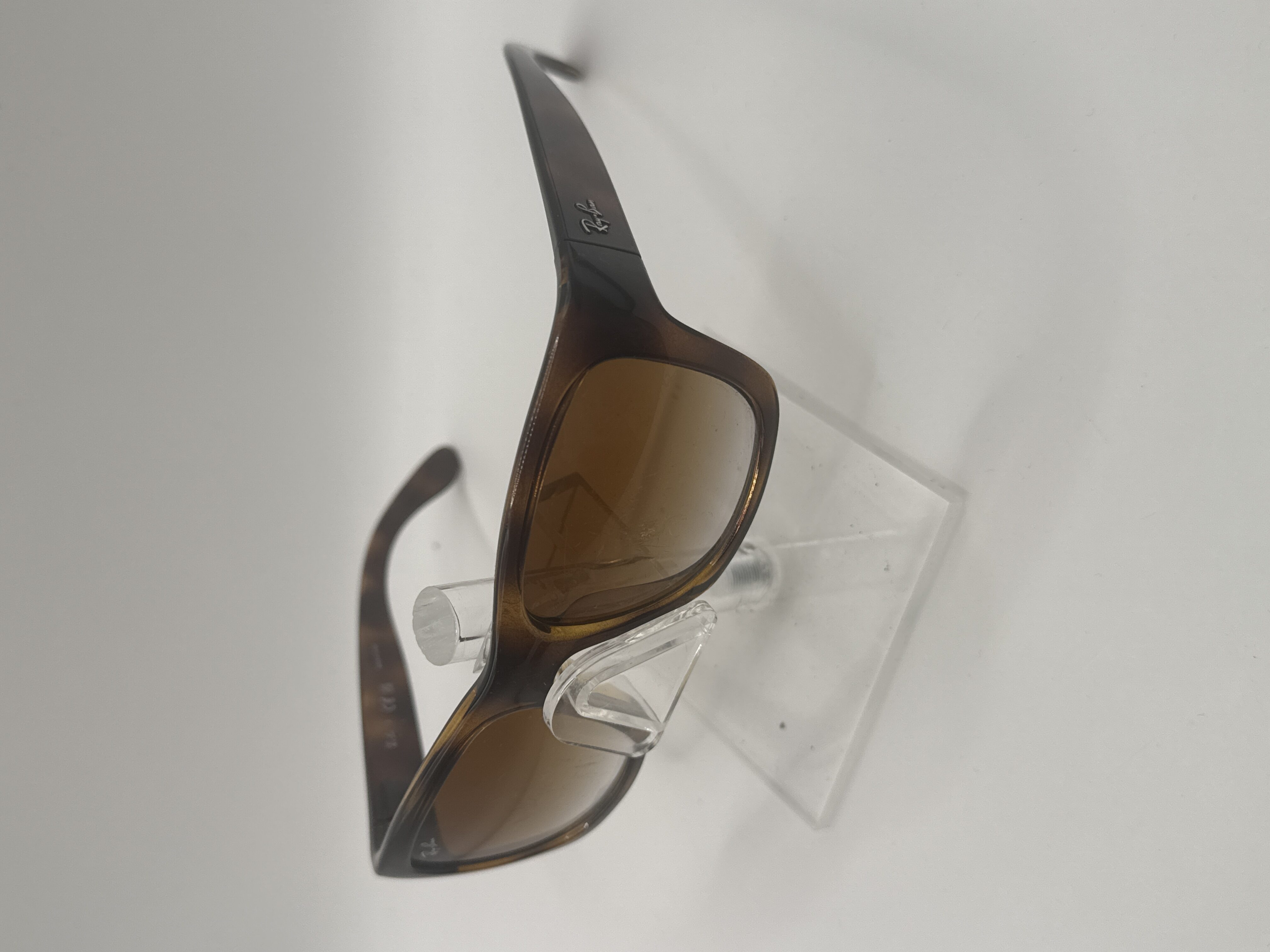 CLEARANCE RAY BAN 4194 71085