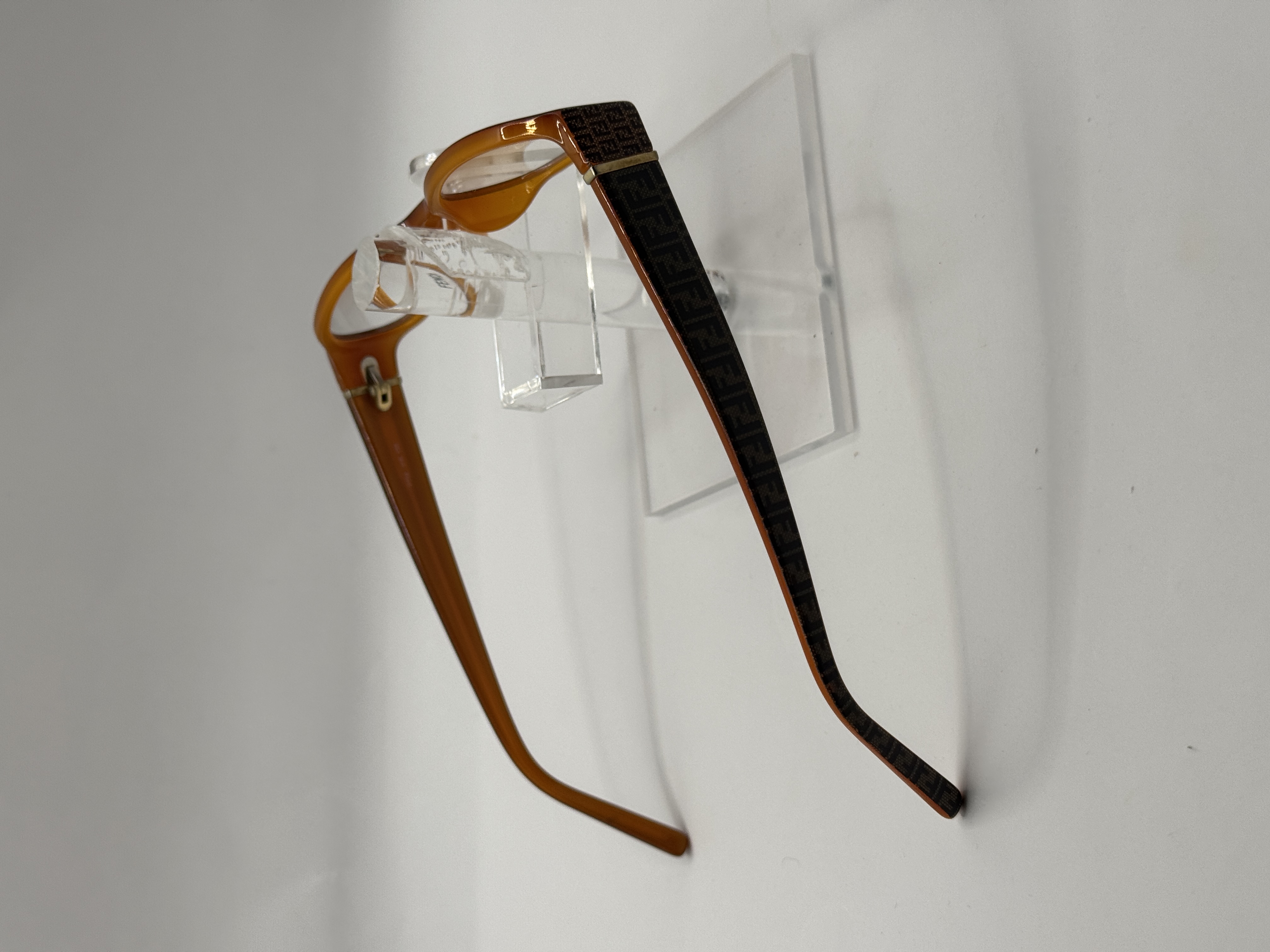 CLEARANCE FENDI 734 216
