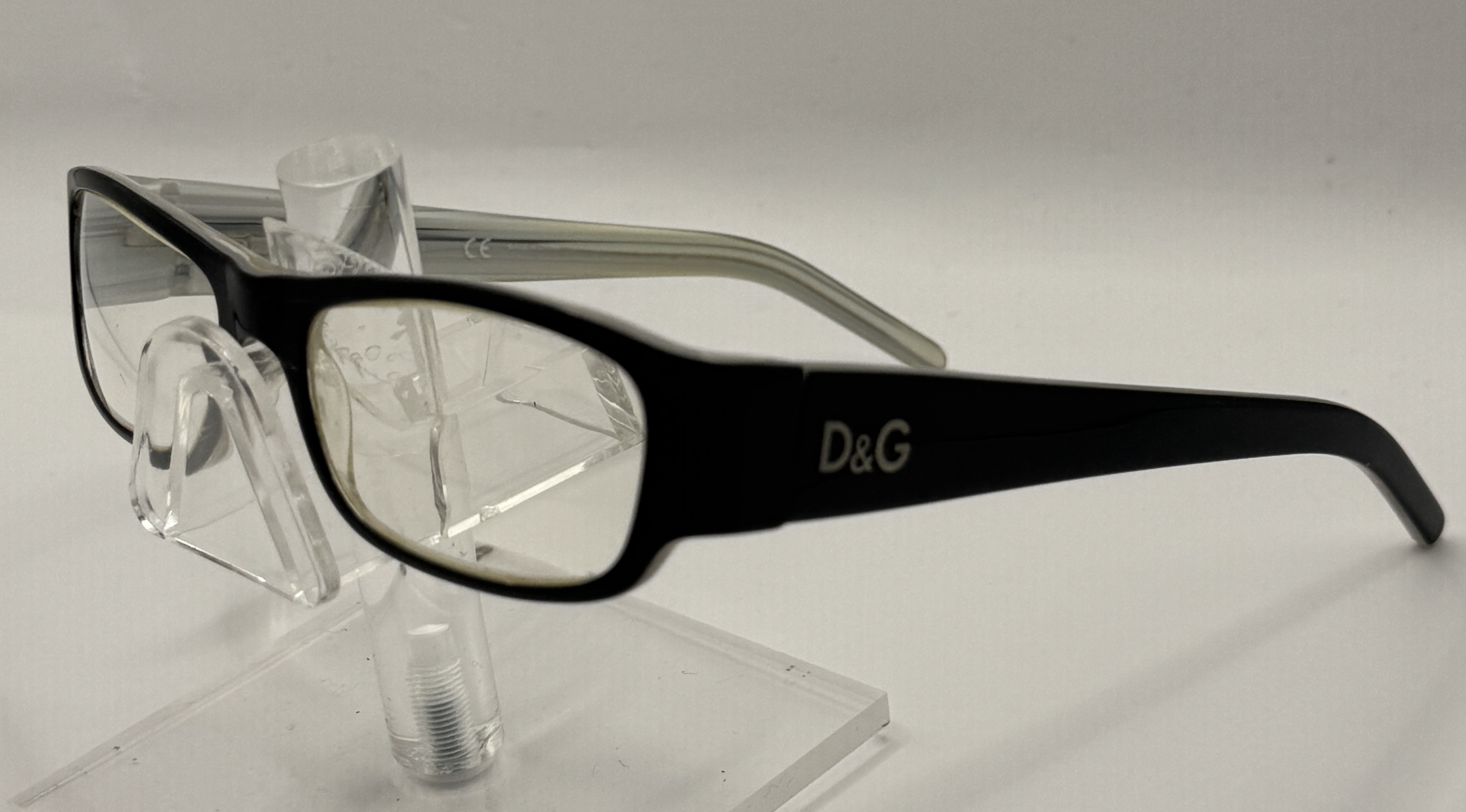 CLEARANCE D&G 1161