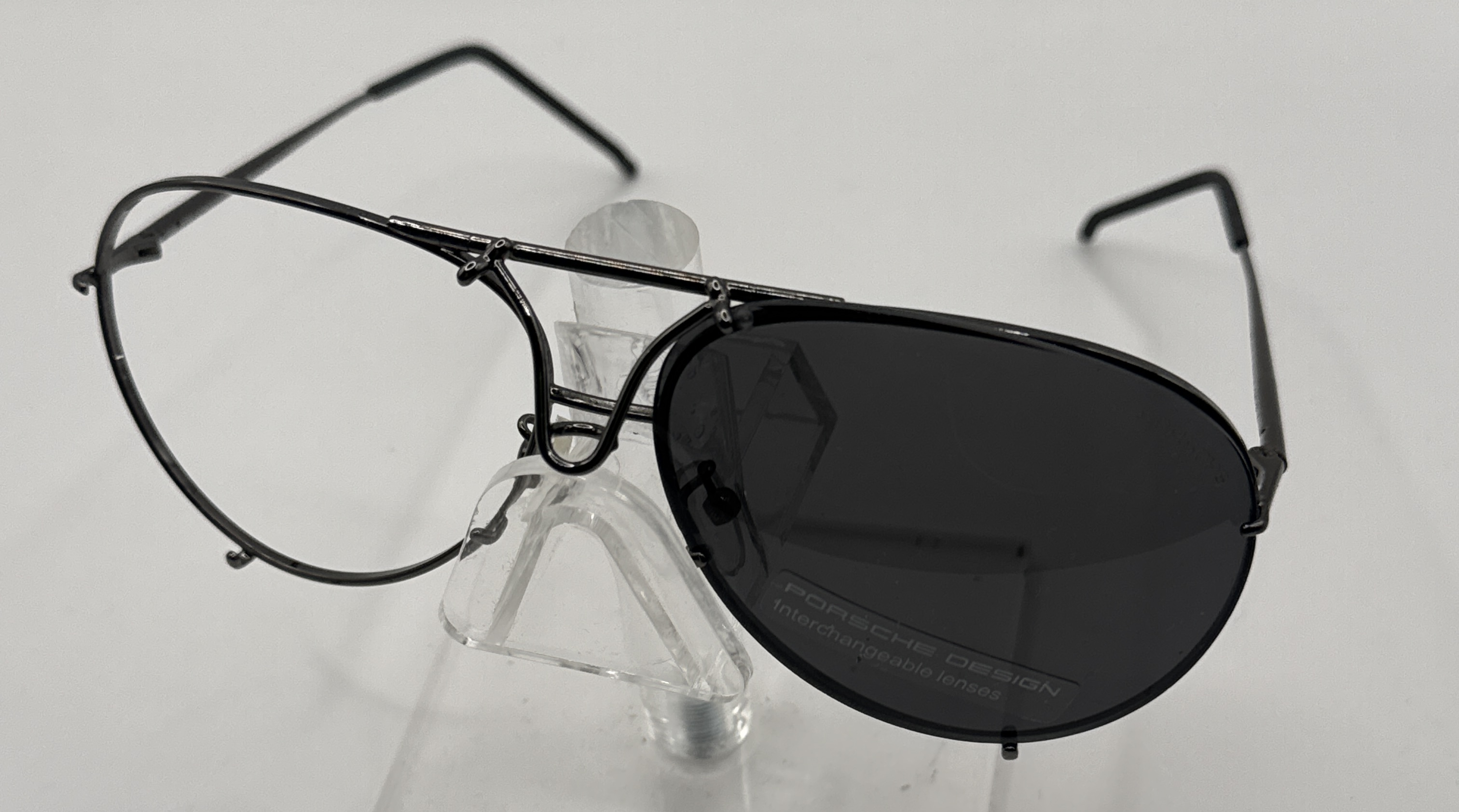 CLEARANCE PORSCHE 8433