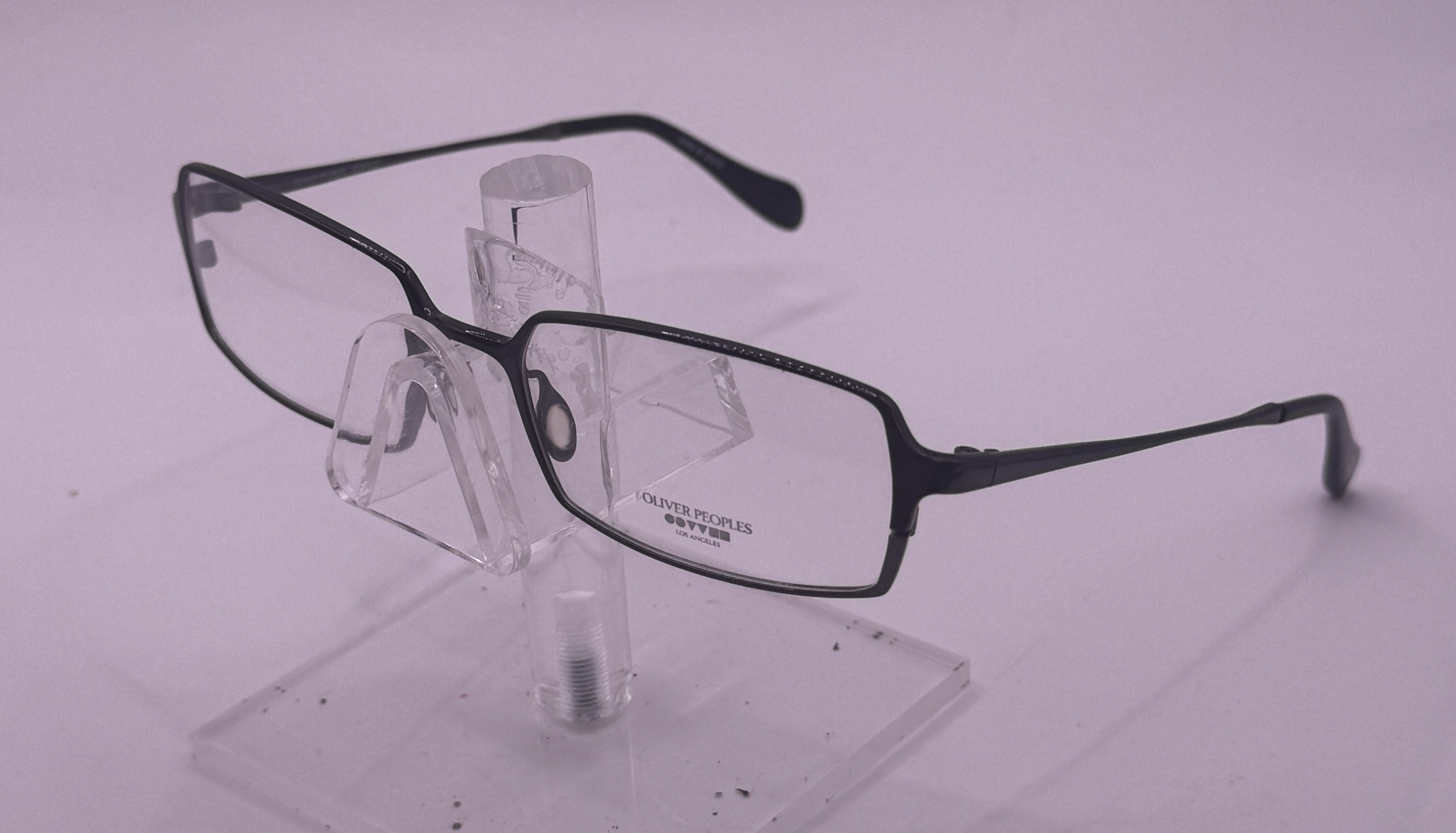 CLEARANCE OLIVER PEOPLES BECQUE