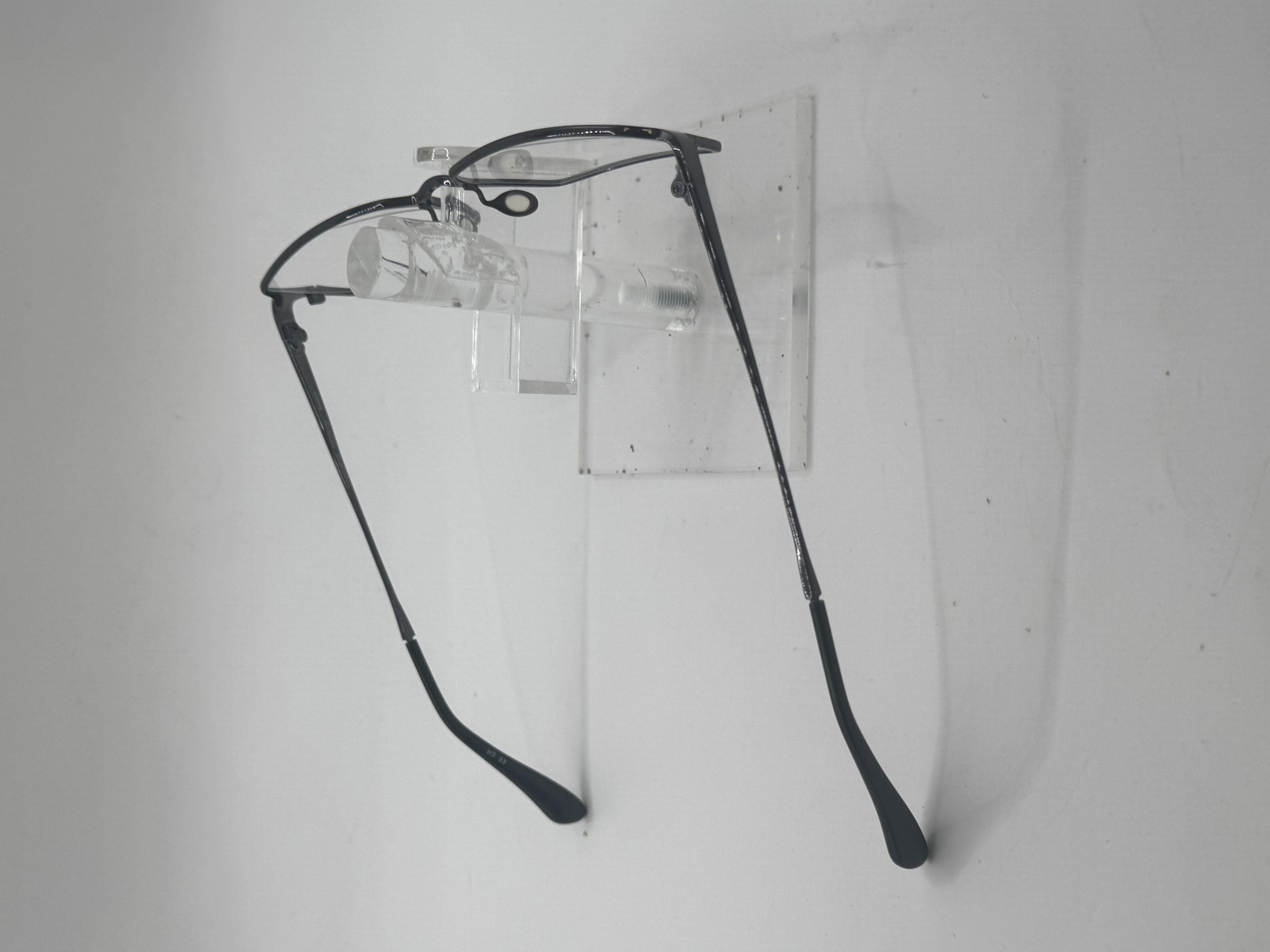 CLEARANCE OLIVER PEOPLES BECQUE BRUSHERCHROME