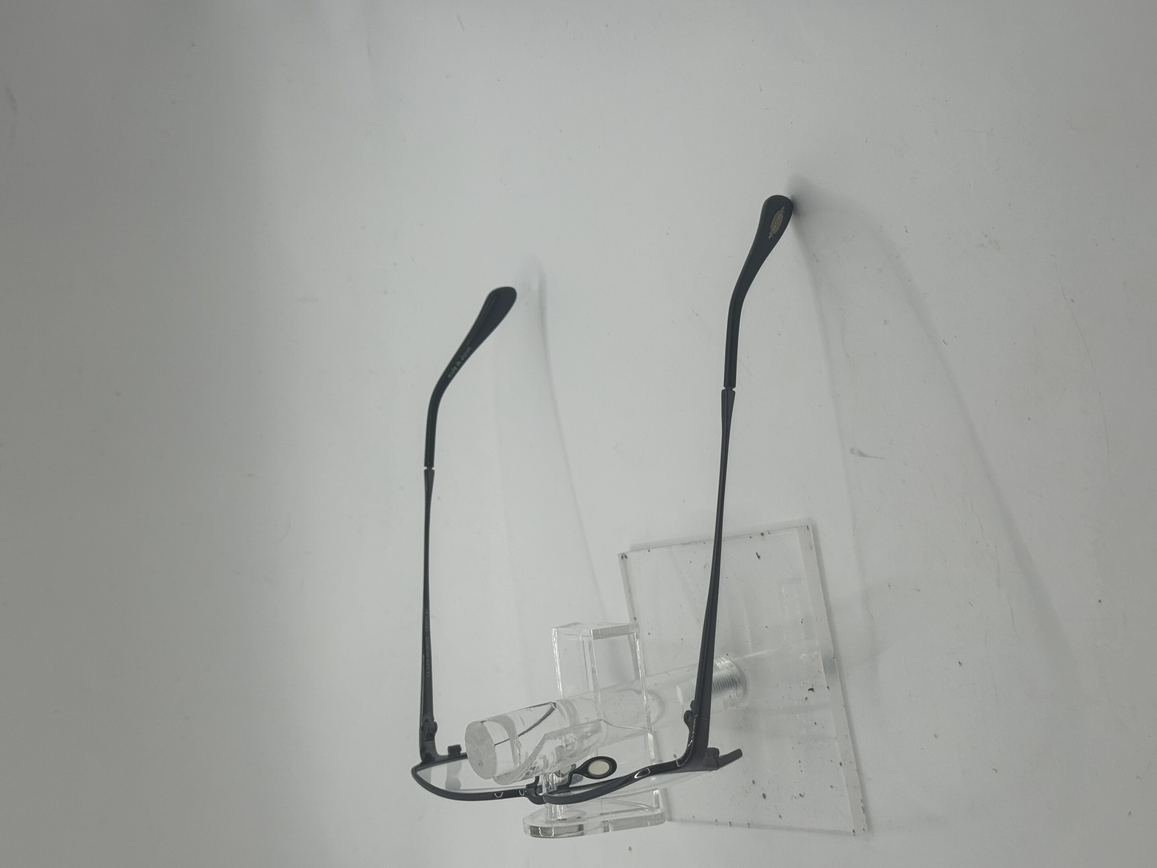 CLEARANCE OLIVER PEOPLES BECQUE BRUSHERCHROME