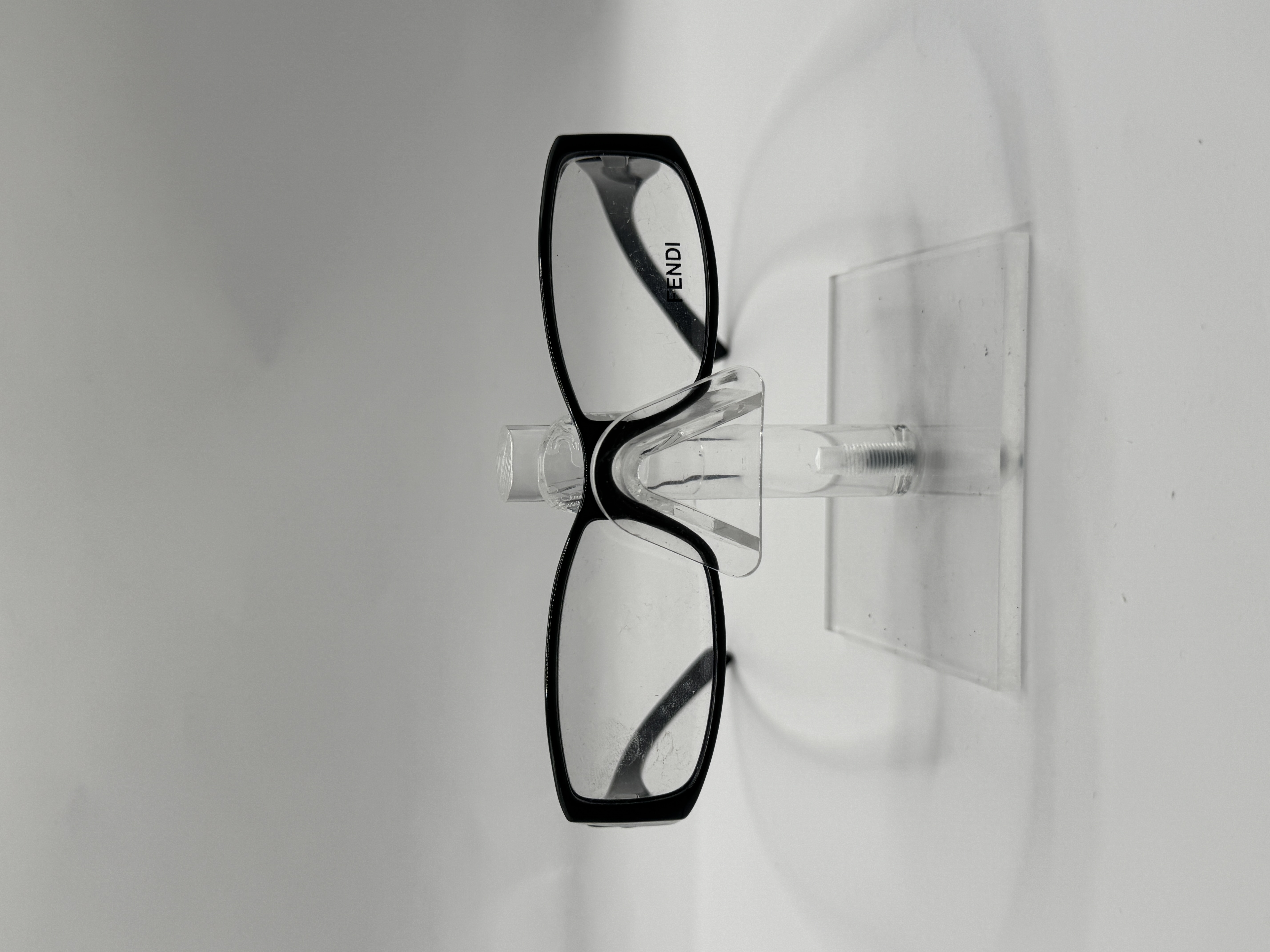 CLEARANCE FENDI 729 001