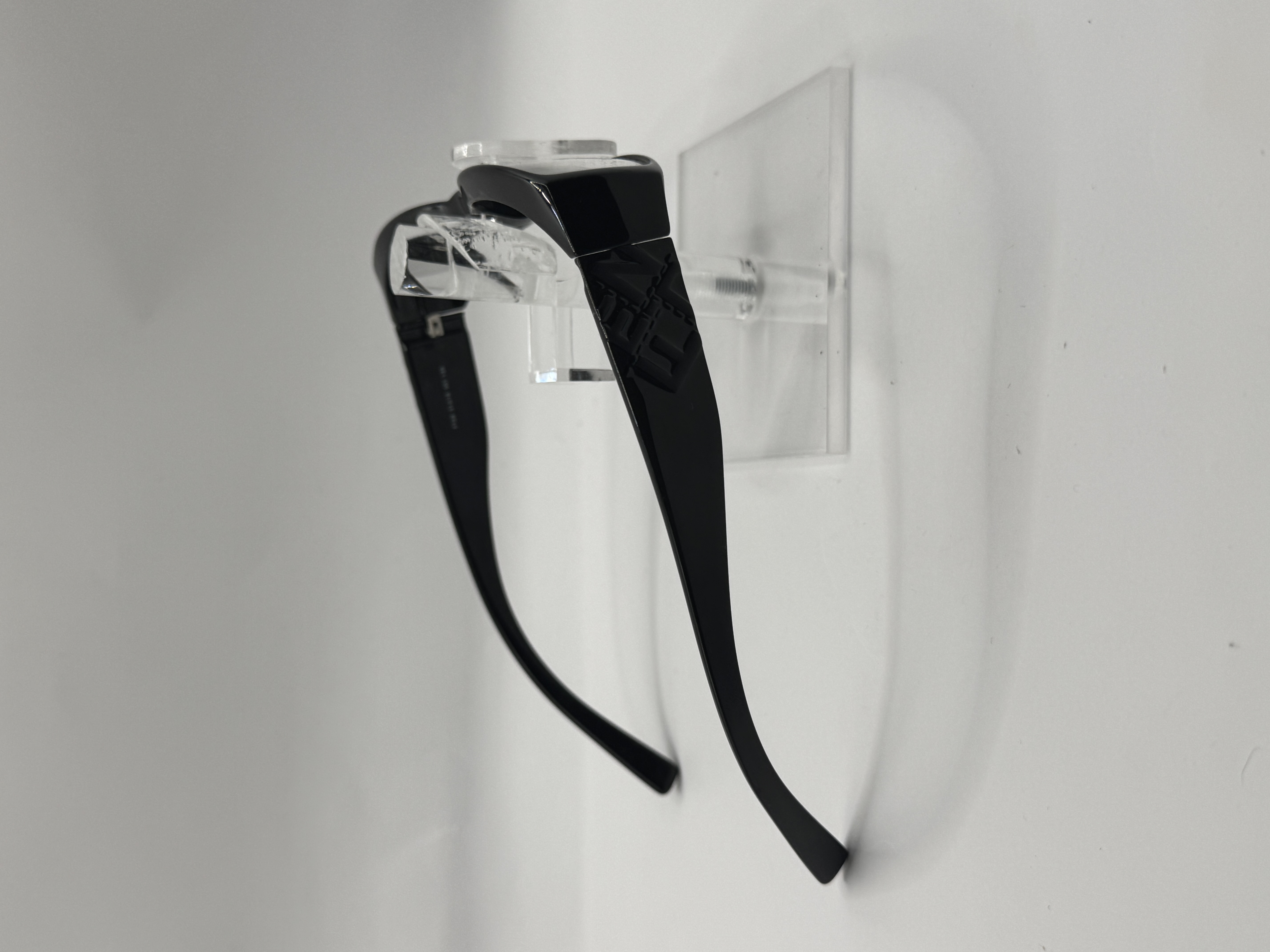 CLEARANCE FENDI 729 001