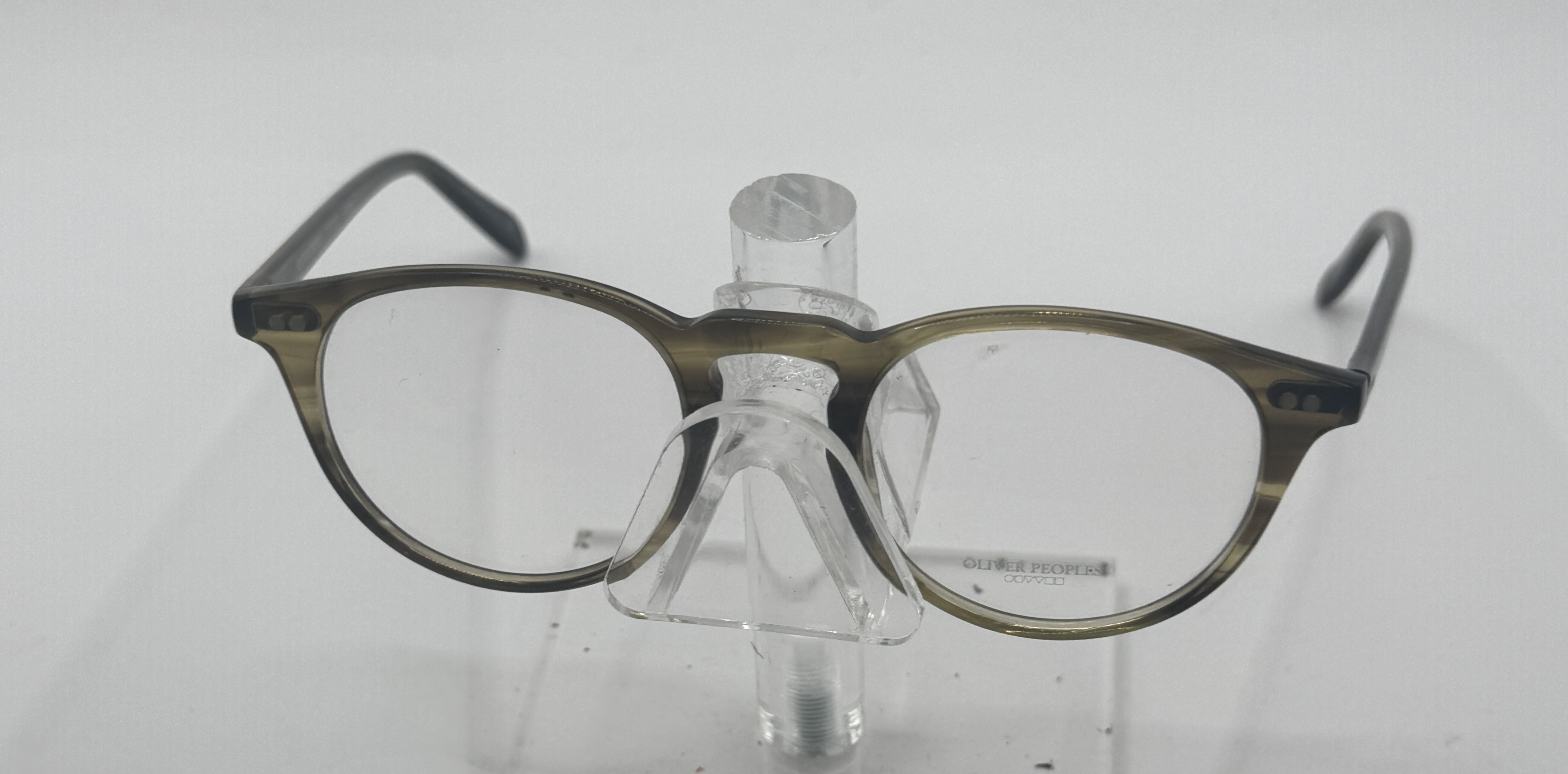 CLEARANCE OLIVER PEOPLES RILEY-R