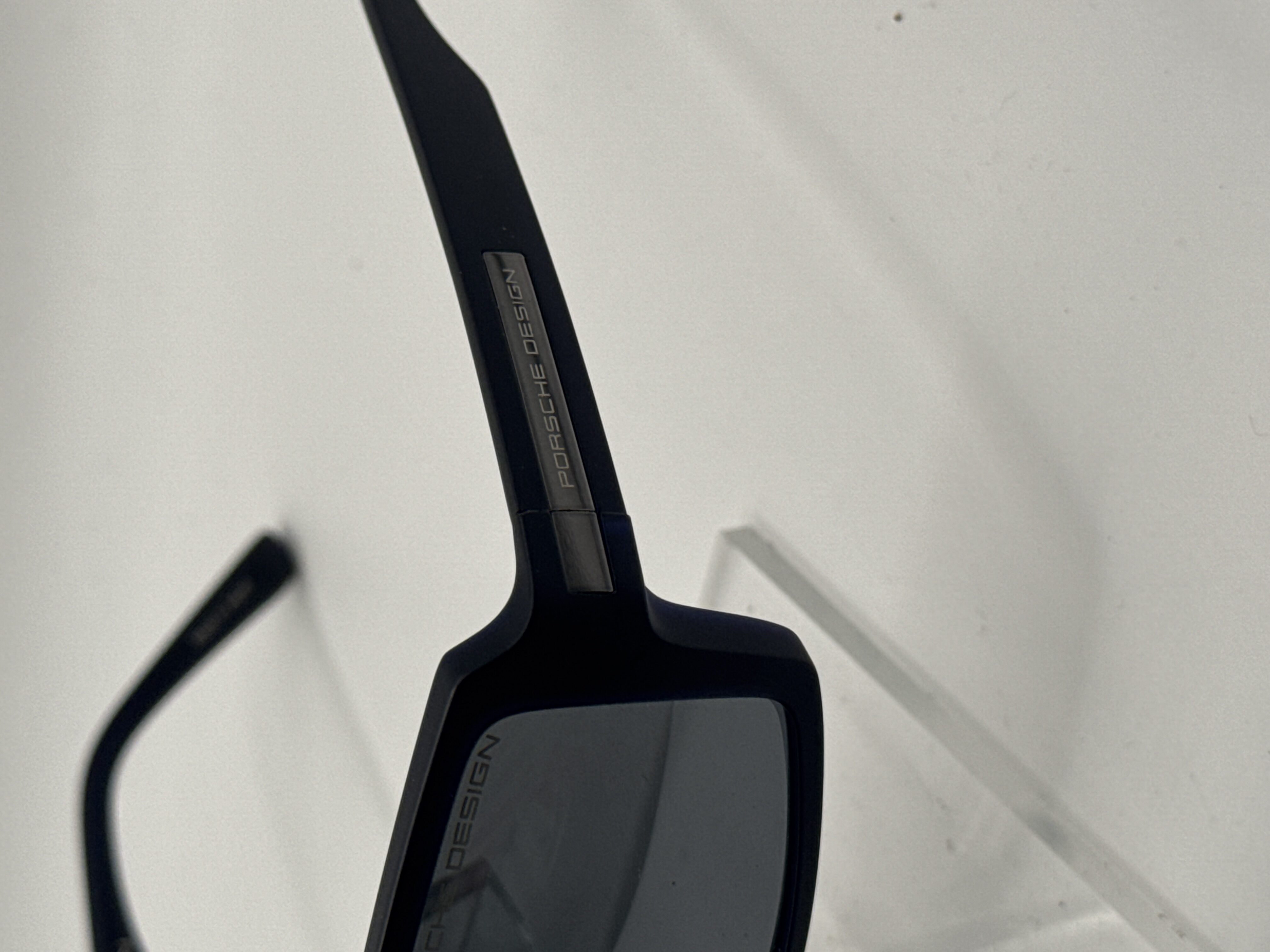 CLEARANCE PORSCHE 8571 D