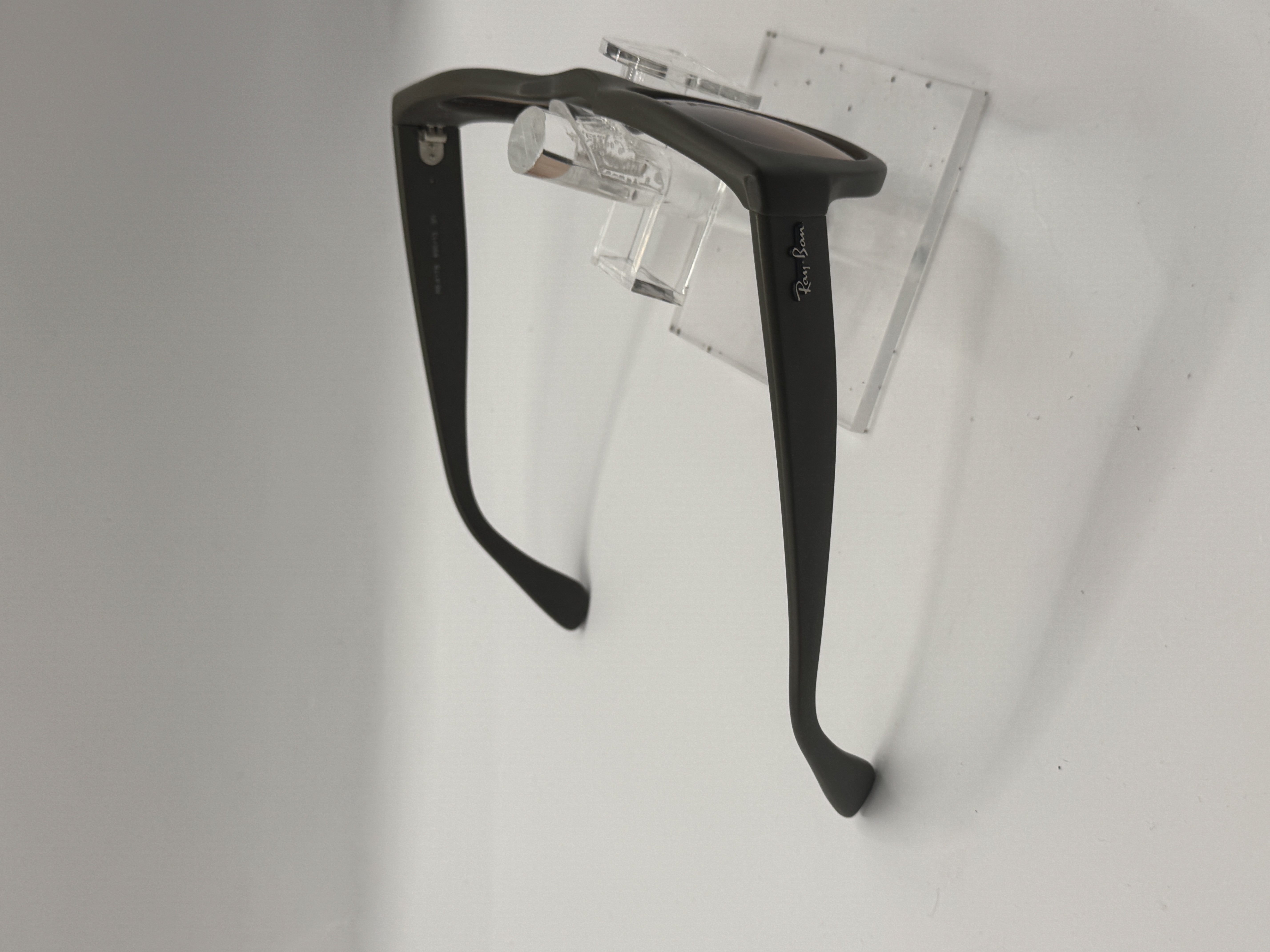 CLEARANCE RAY BAN 4178 89013