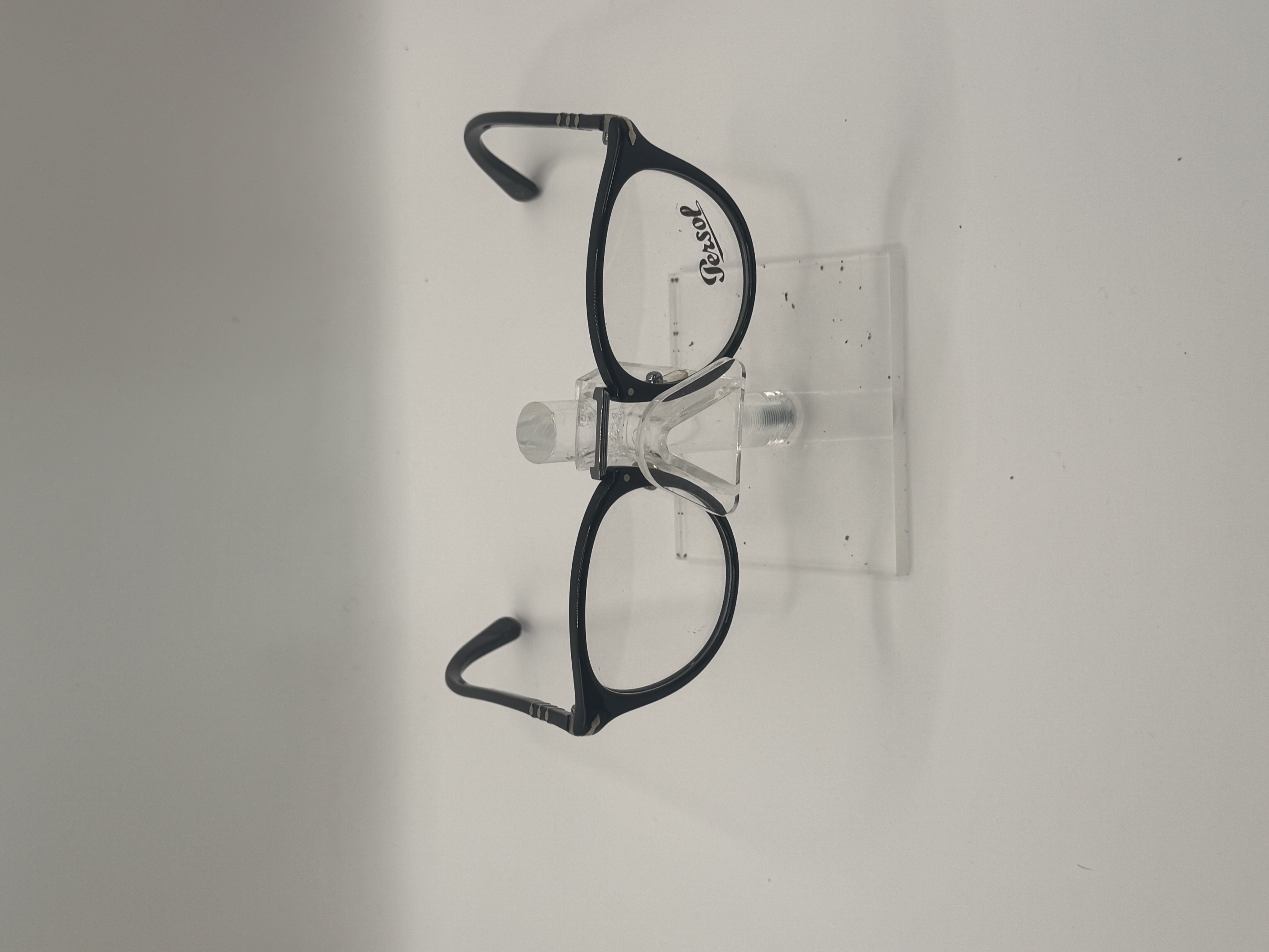 CLEARANCE PERSOL 3107V 95