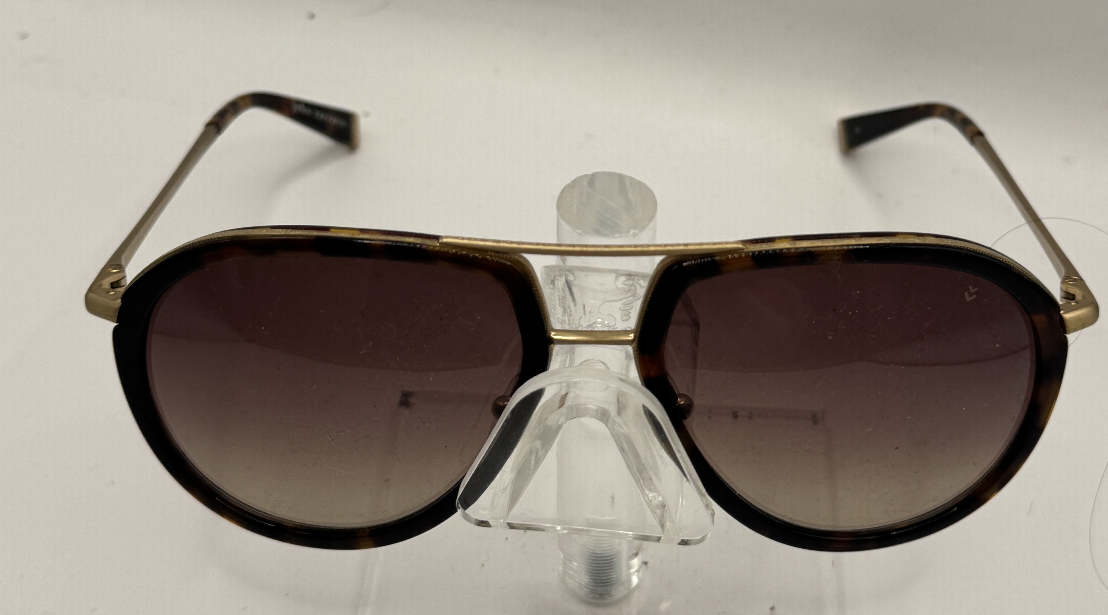 CLEARANCE JOHN VARVATOS V764