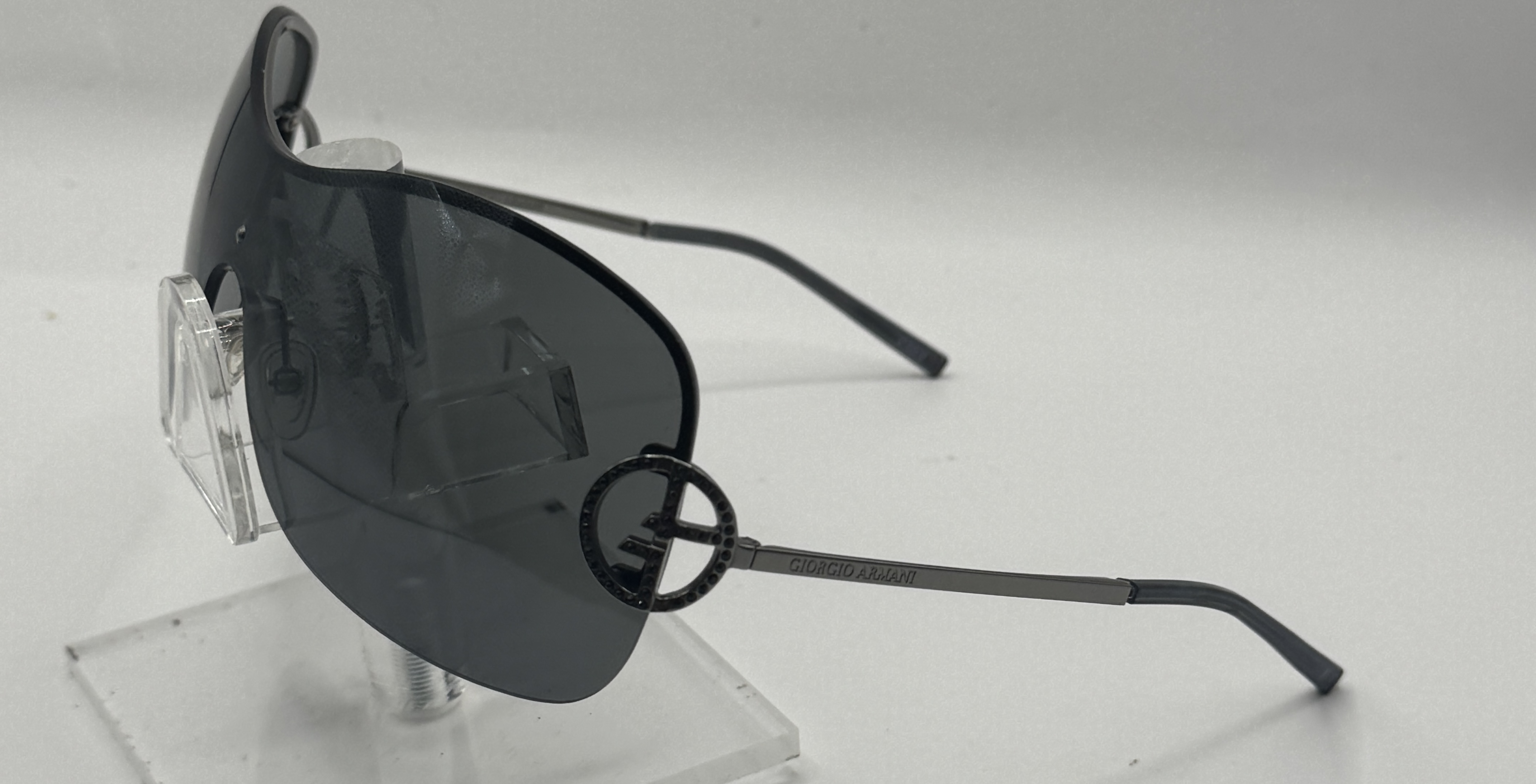 CLEARANCE GIORGIO ARMANI 371