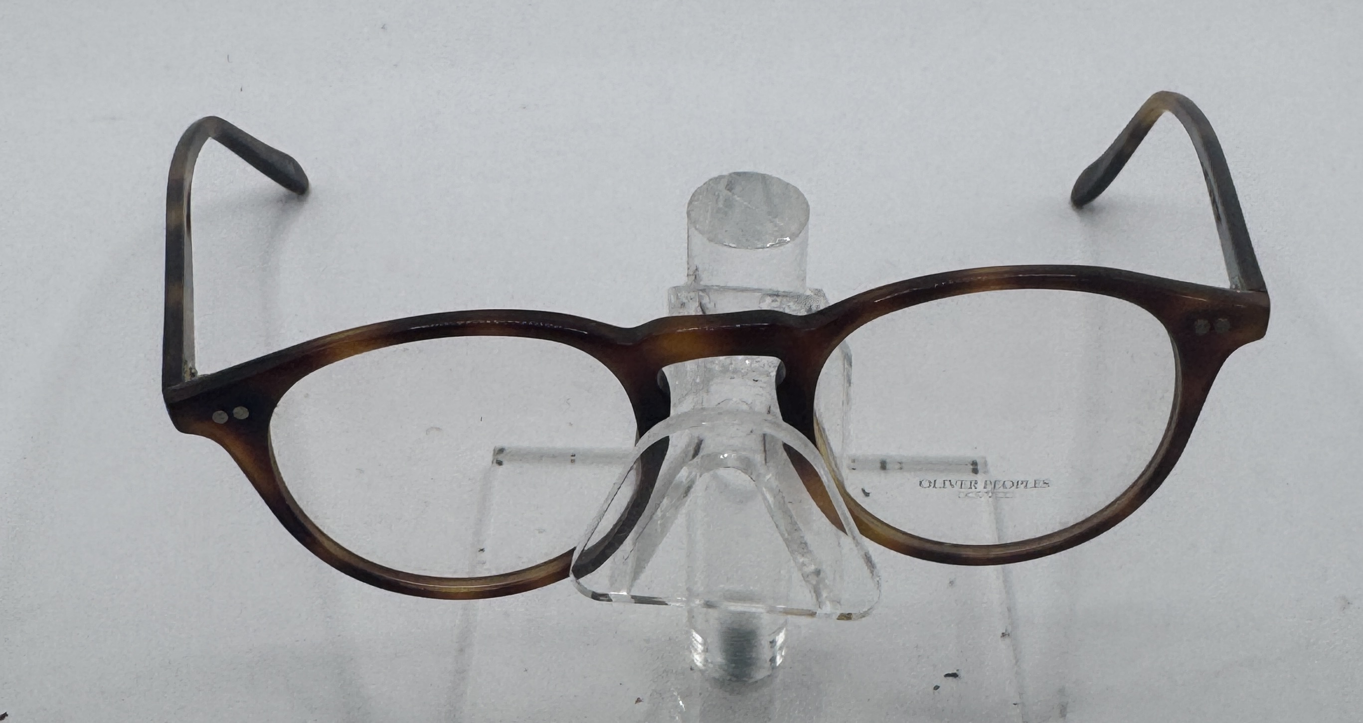 CLEARANCE OLIVER PEOPLES RILEY-R