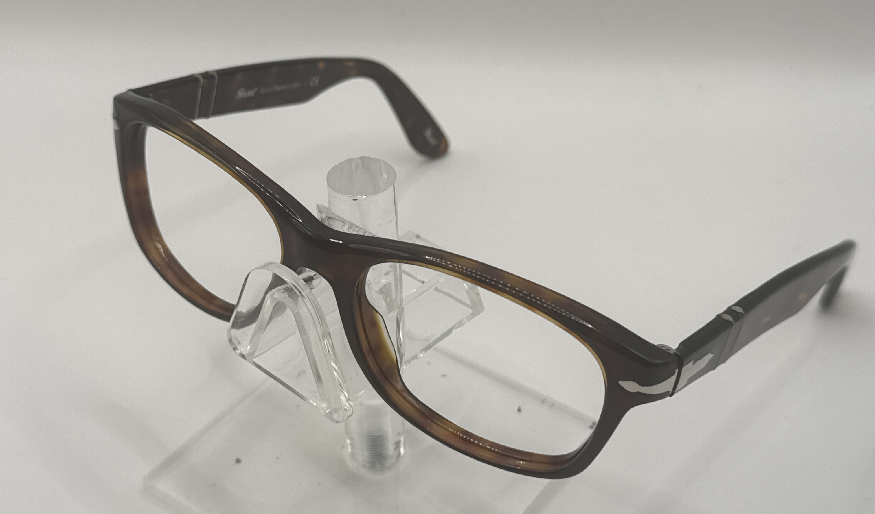 CLEARANCE PERSOL 2953S