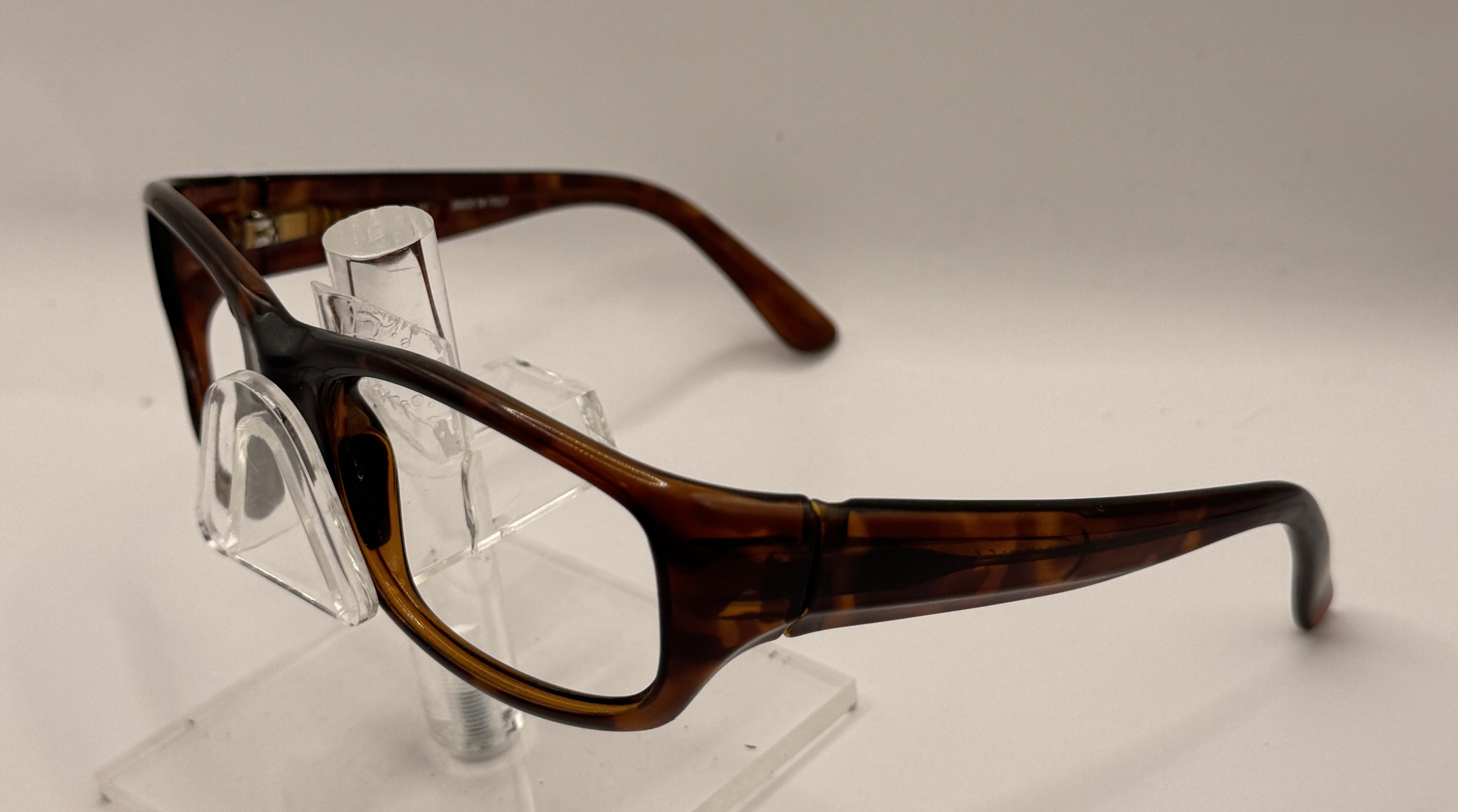 CLEARANCE MAUI JIM STINGRAY 103