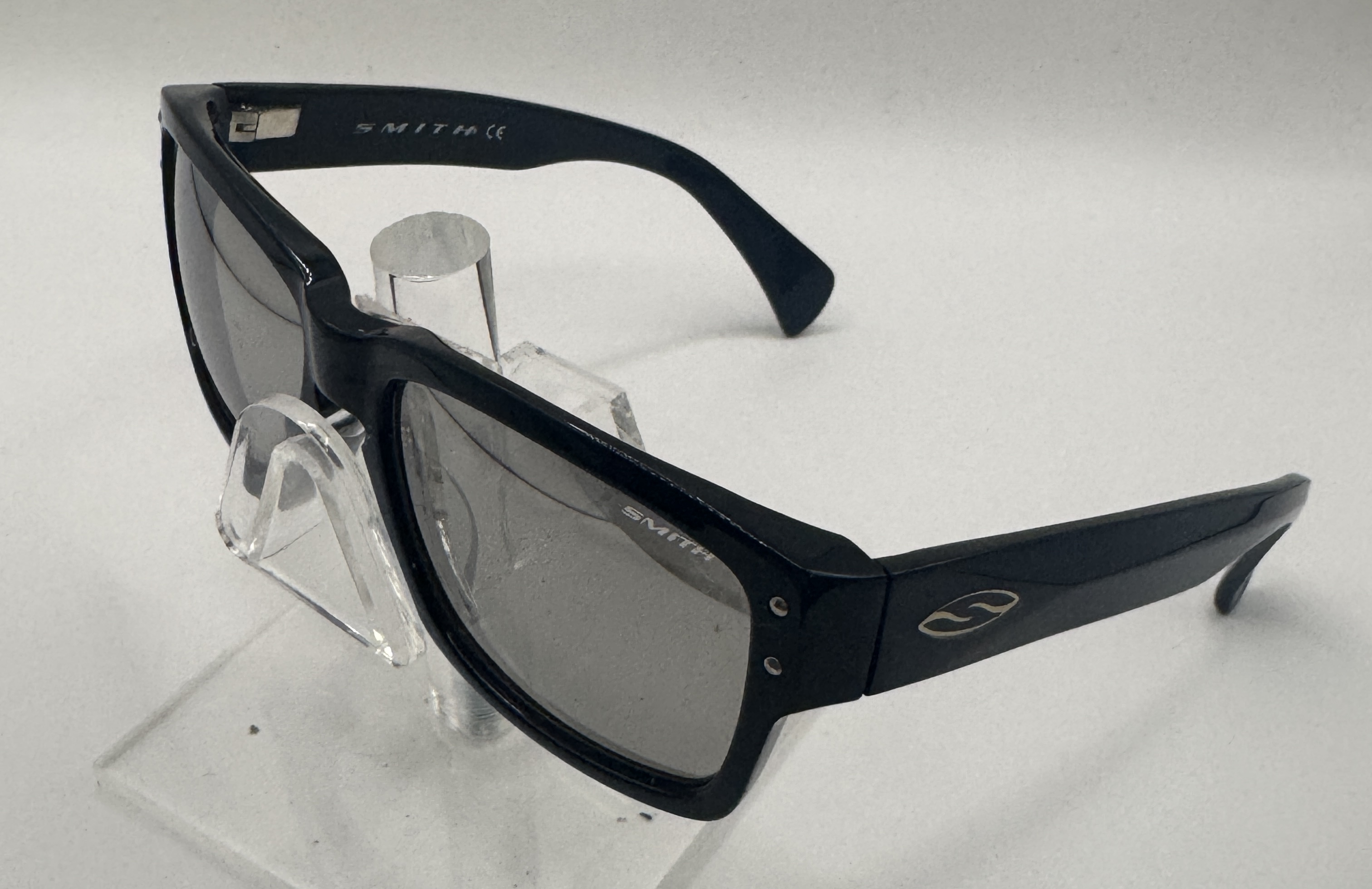 CLEARANCE SMITH REDLINE